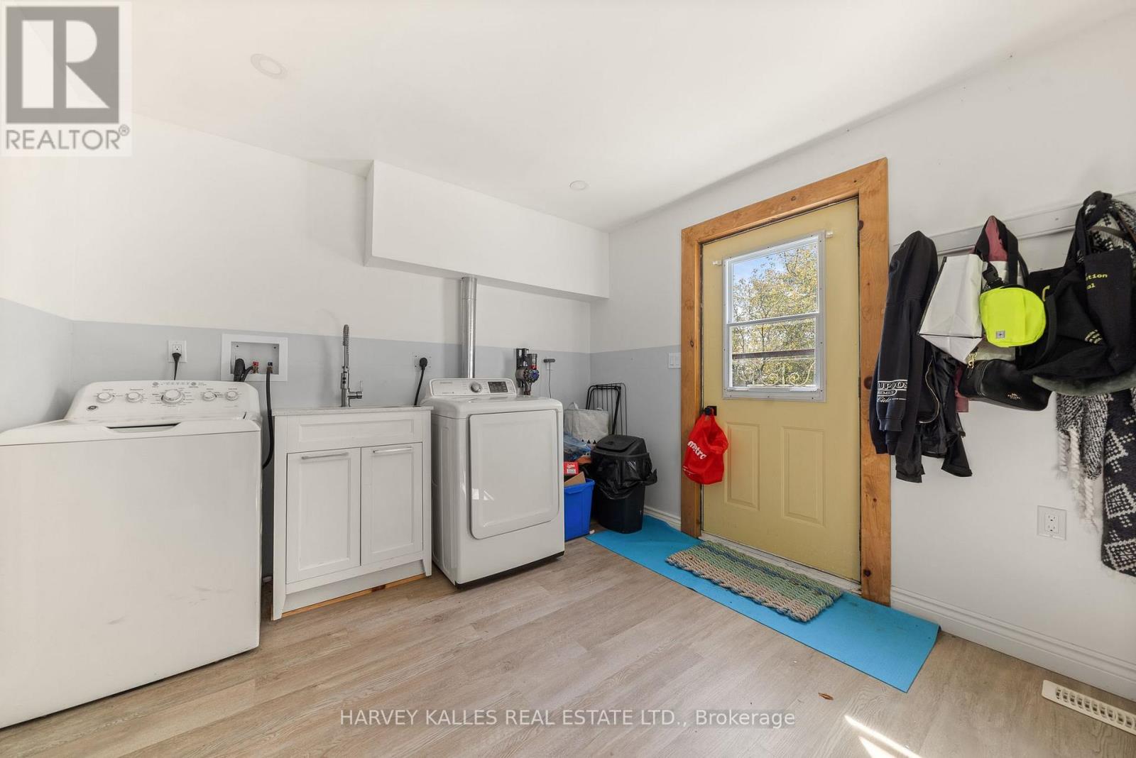 4427 County 8 Road, Prince Edward County, Ontario K0K 2T0 - Photo 16 - X12971816