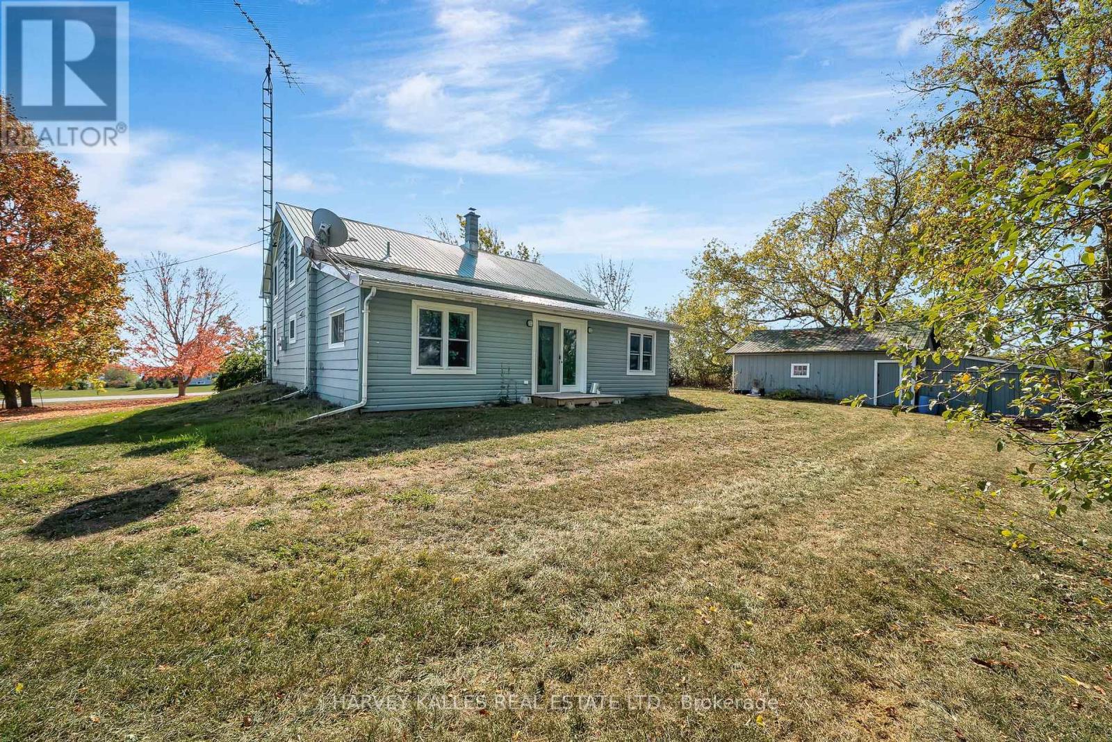4427 County 8 Road, Prince Edward County, Ontario K0K 2T0 - Photo 17 - X12971816