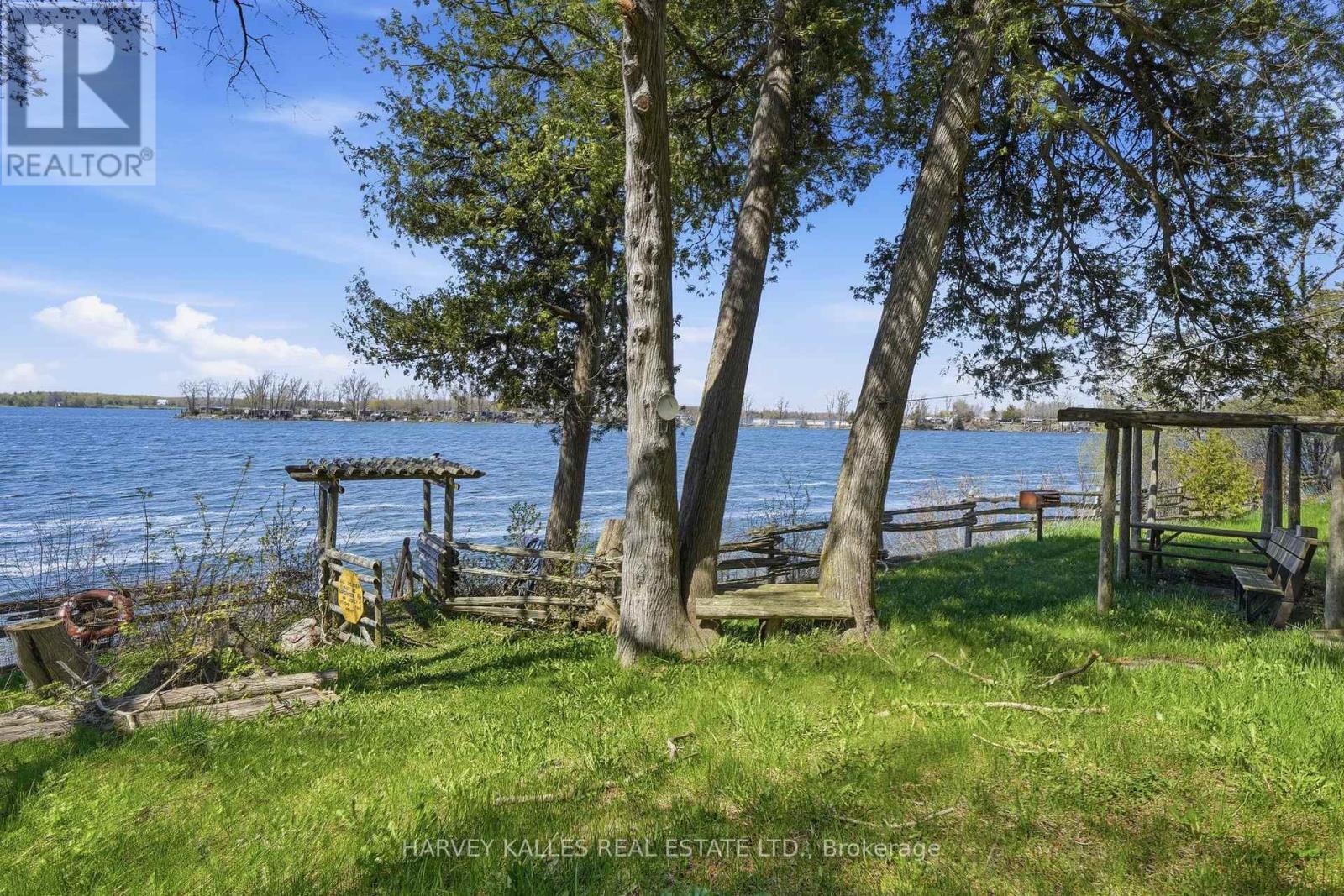 58 Valhalla Lane, Prince Edward County, Ontario K0L 1P0 - Photo 26 - X12972700