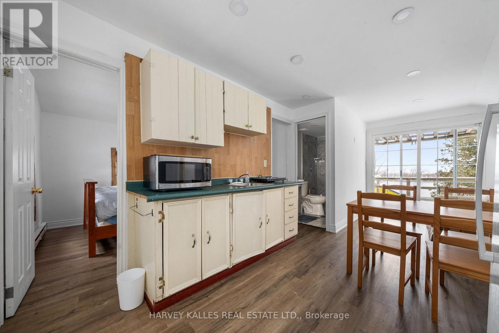 58 Valhalla Lane, Prince Edward County, Ontario K0L 1P0 - Photo 29 - X12972700