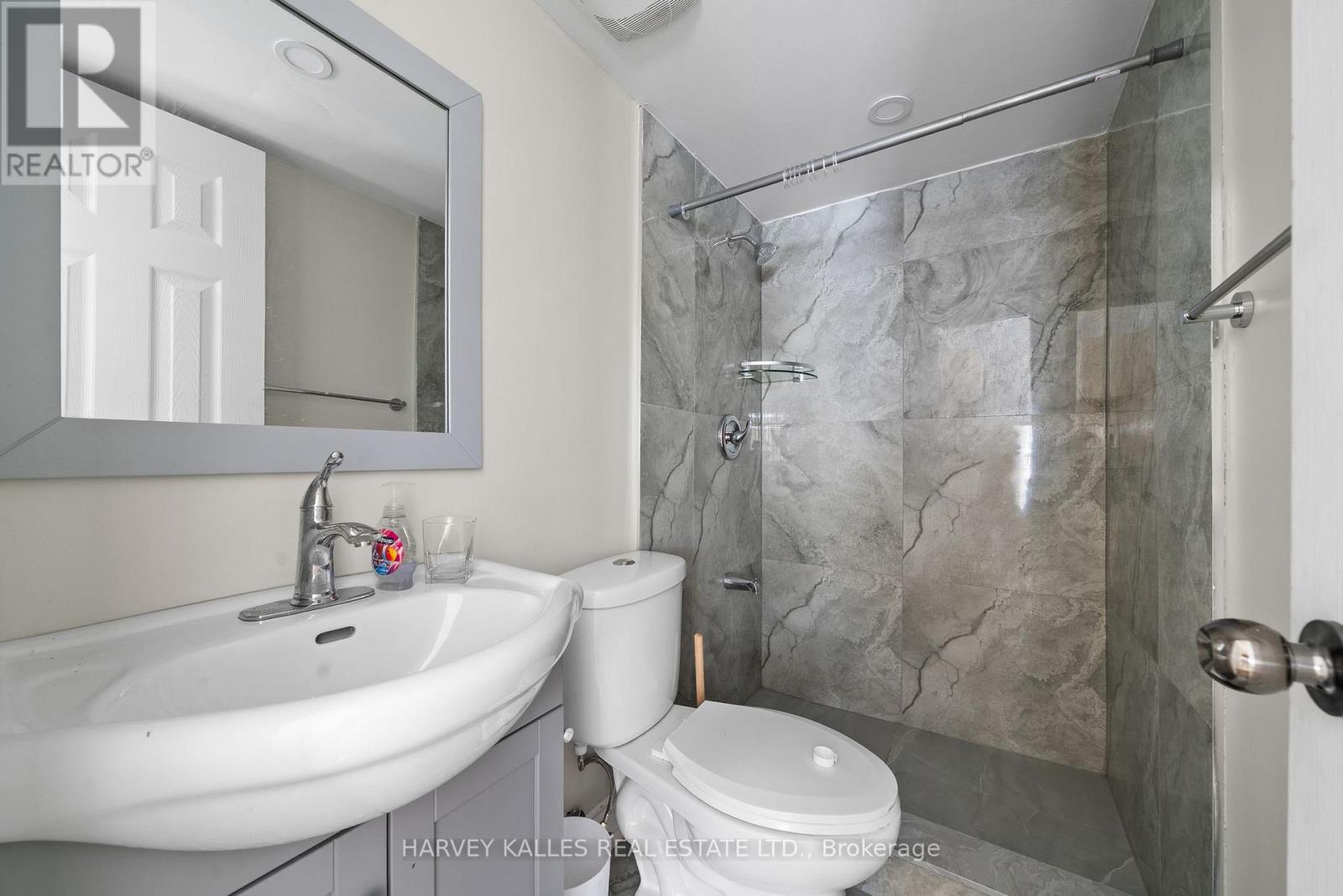 58 Valhalla Lane, Prince Edward County, Ontario K0L 1P0 - Photo 33 - X12972700