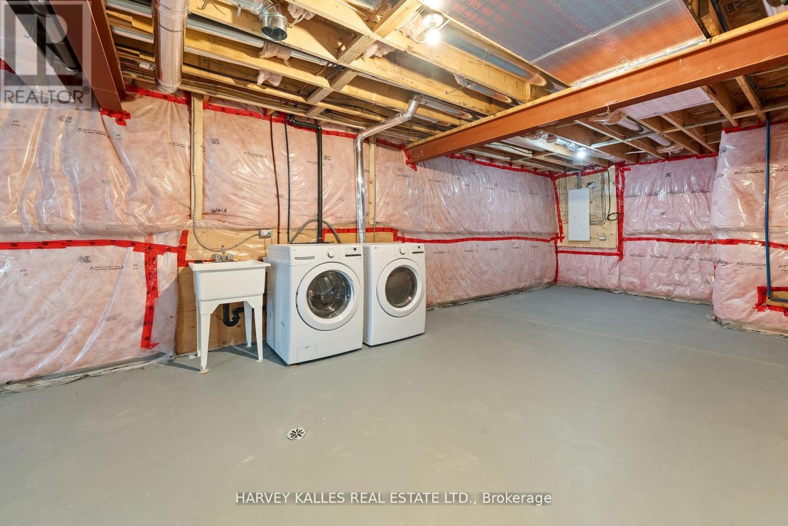 16 Dayton Court, Prince Edward County, Ontario K0K 2T0 - Photo 13 - X12972976