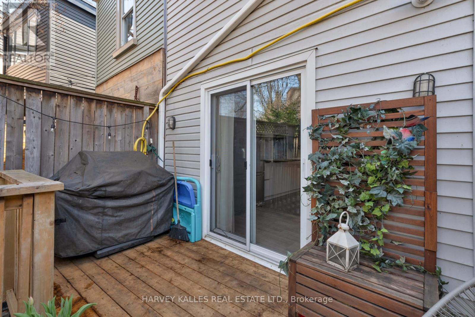 281 Lisgar Street, Toronto, Ontario M6J 3H1 - Photo 44 - C12991316