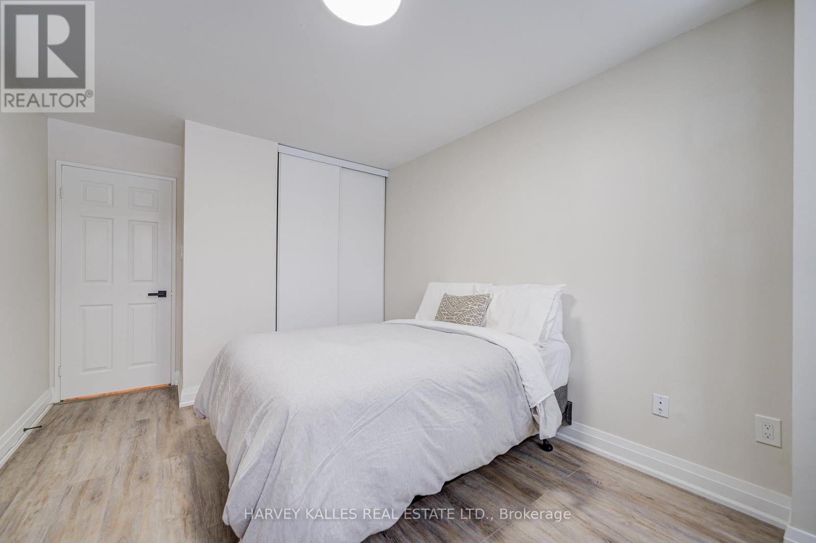 109 - 3000 Bathurst Street, Toronto, Ontario M6B 3B4 - Photo 29 - C13000626