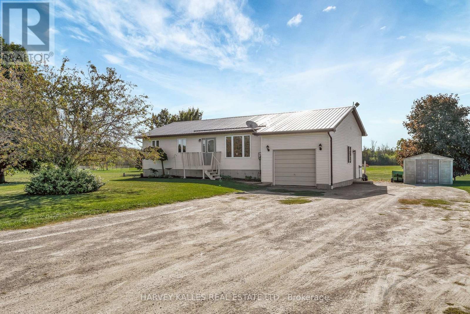 198 Welbanks Road, Prince Edward County, Ontario K0K 1P0 - Photo 3 - X13002400