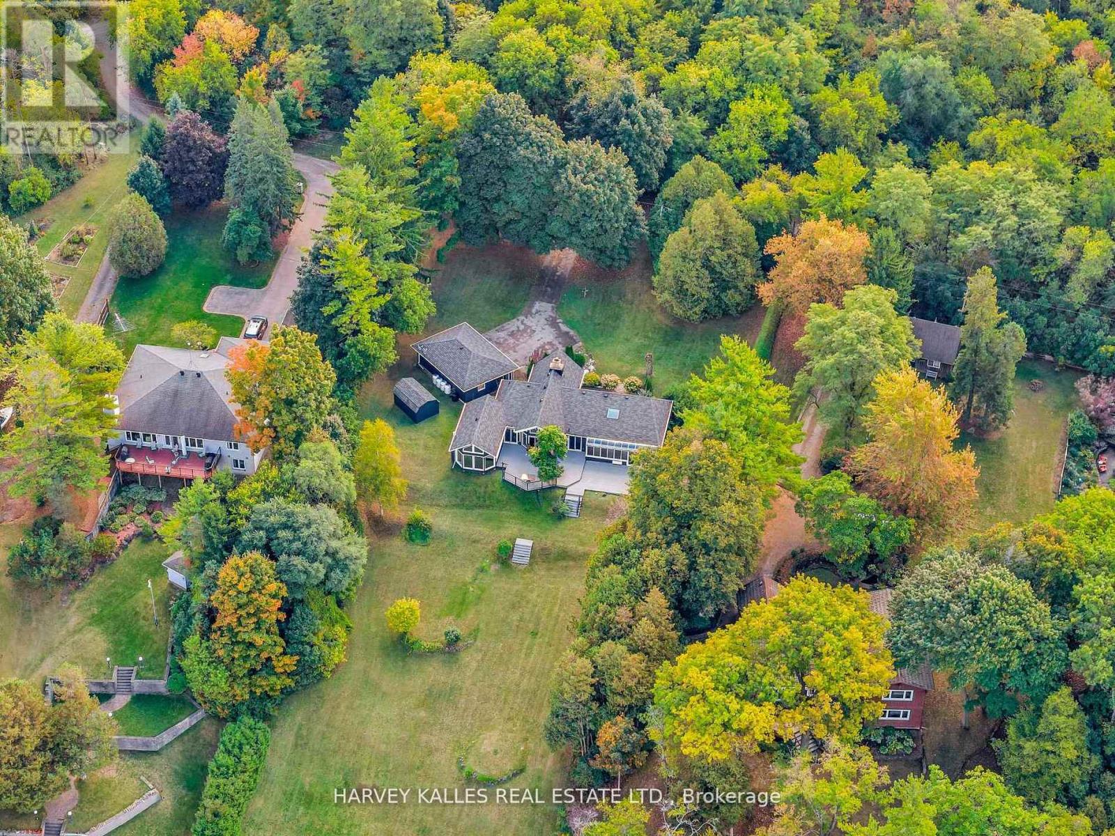 8 Oak Drive, Puslinch, Ontario N0B 2J0 - Photo 3 - X13019806