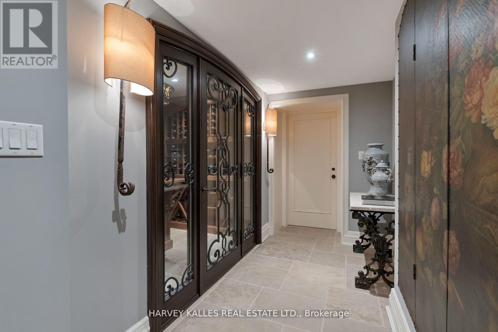 175 Teddington Park Avenue, Toronto, Ontario M4N 2C8 - Photo 18 - C13020262