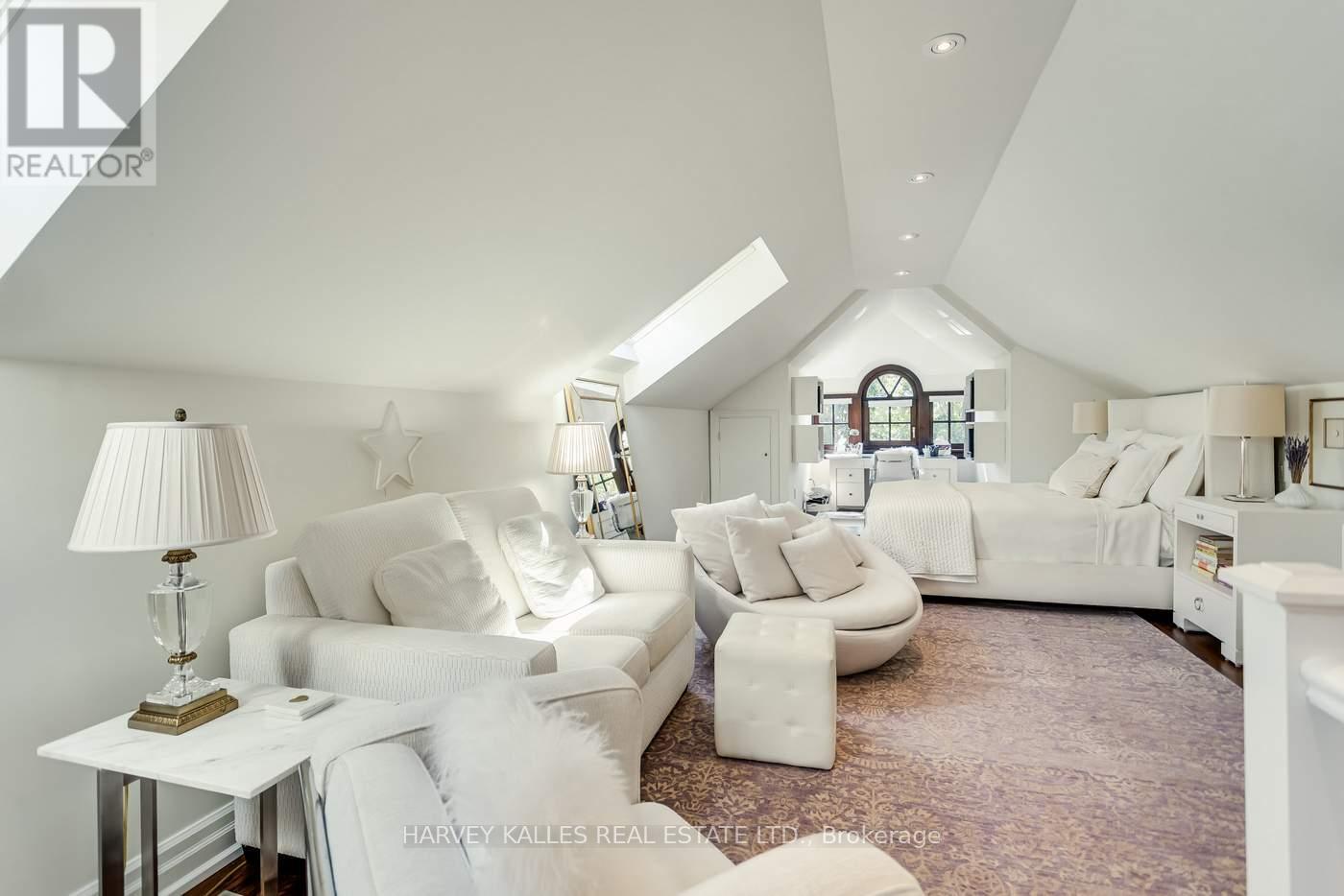 92 South Drive, Toronto, Ontario M4W 1R6 - Photo 28 - C13024424