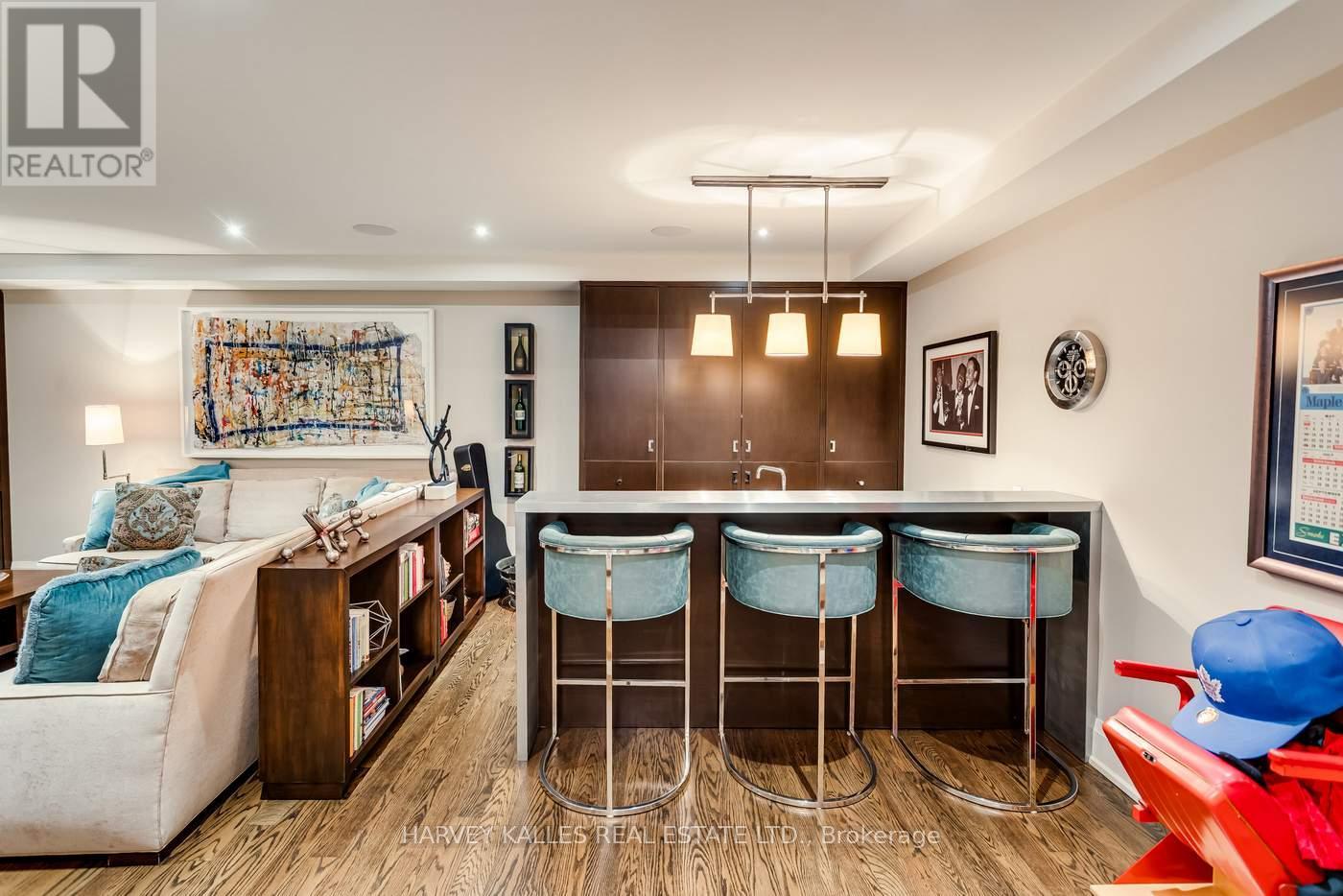 92 South Drive, Toronto, Ontario M4W 1R6 - Photo 34 - C13024424