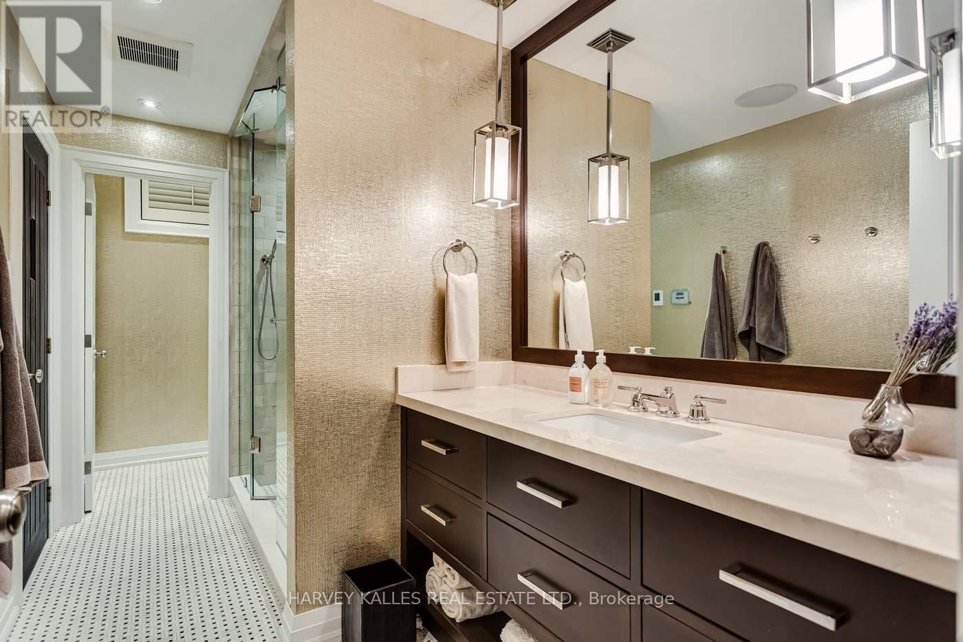 92 South Drive, Toronto, Ontario M4W 1R6 - Photo 42 - C13024424