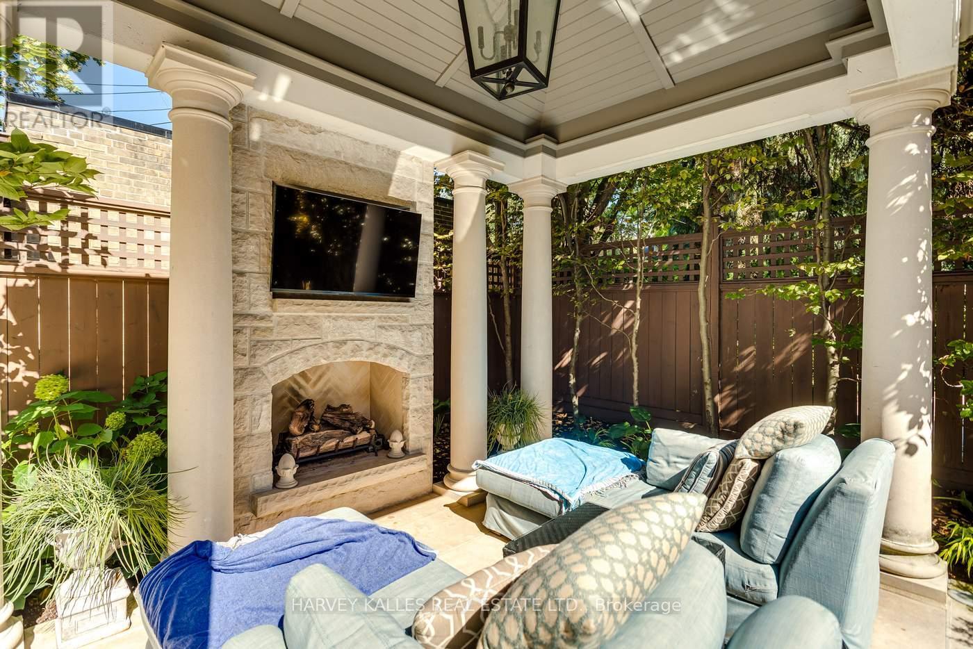 92 South Drive, Toronto, Ontario M4W 1R6 - Photo 47 - C13024424