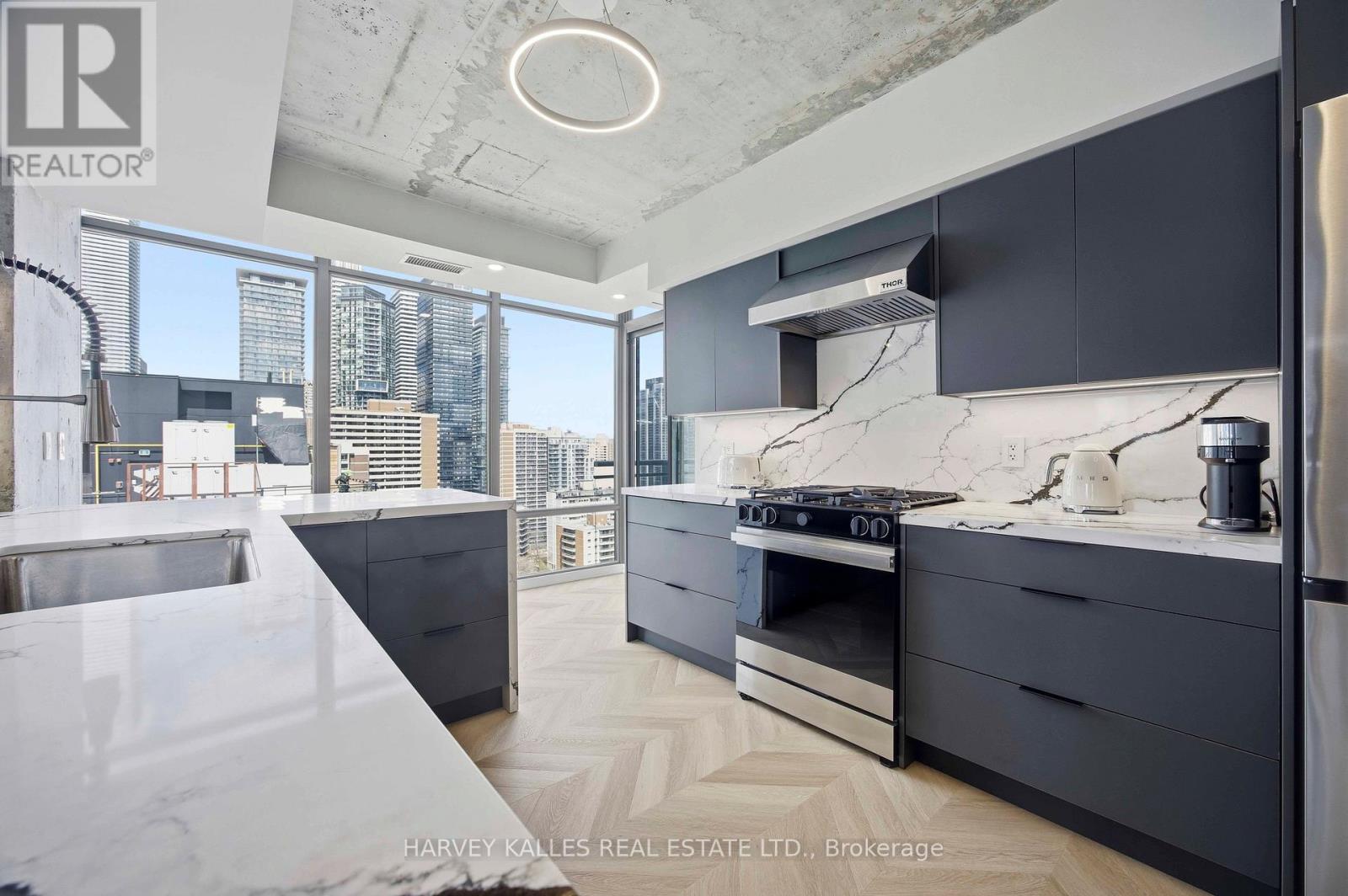Ph2 - 22 Wellesley Street E, Toronto, Ontario M4Y 1G3 - Photo 21 - C13040598