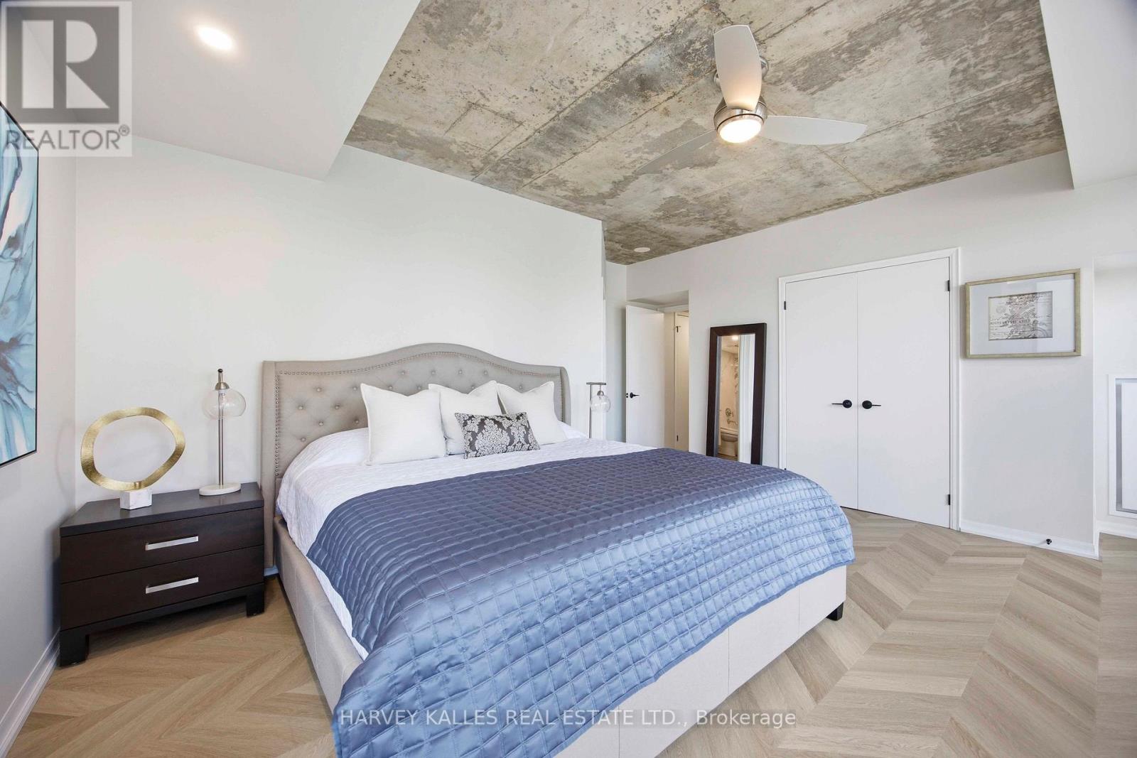 Ph2 - 22 Wellesley Street E, Toronto, Ontario M4Y 1G3 - Photo 27 - C13040598