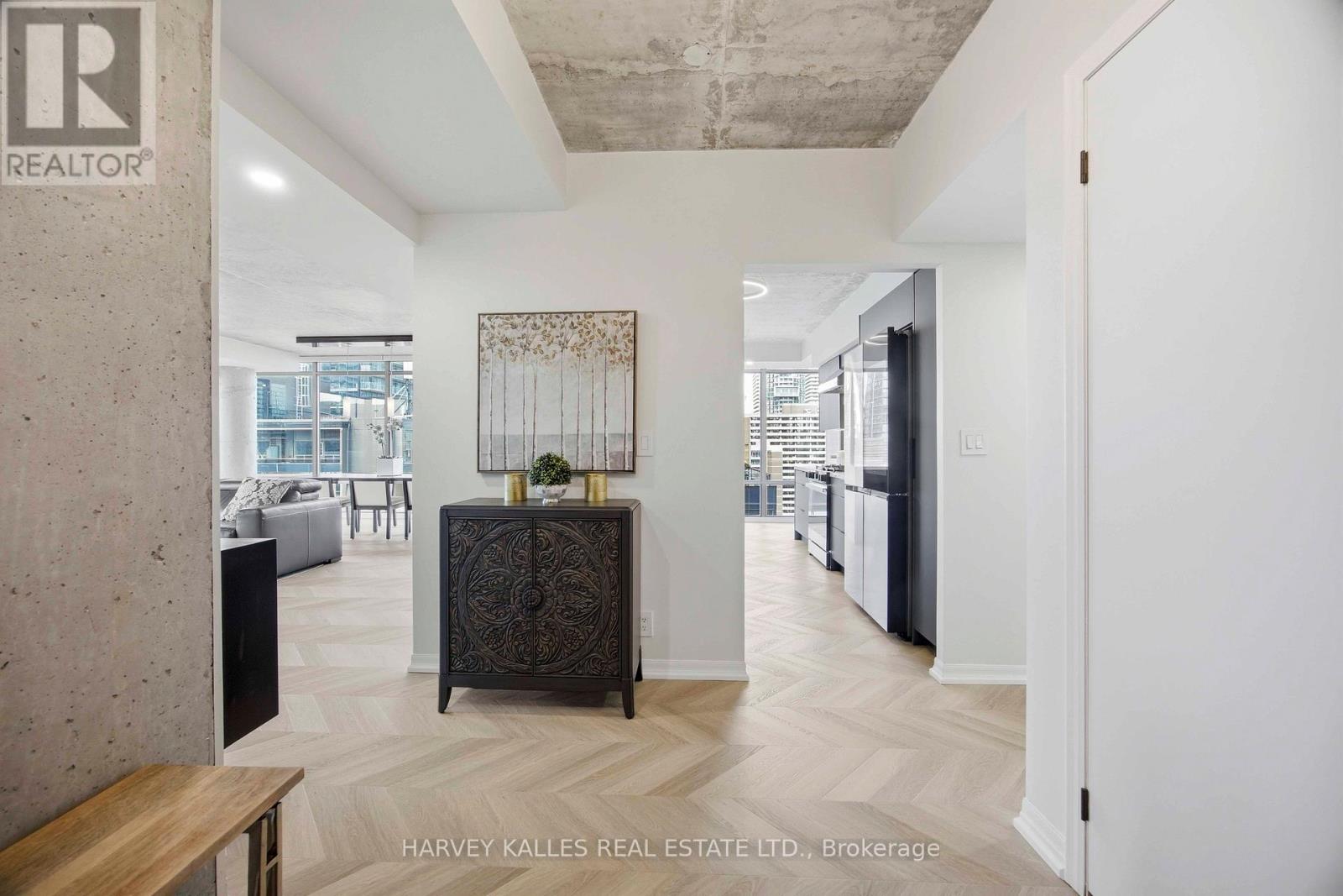 Ph2 - 22 Wellesley Street E, Toronto, Ontario M4Y 1G3 - Photo 8 - C13040598