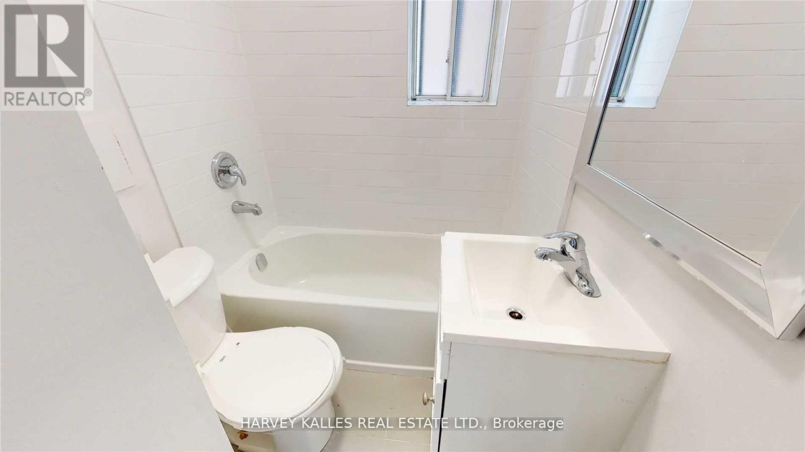 3 - 320 Lonsdale Road, Toronto, Ontario  M4V 1X4 - Photo 20 - C13049298