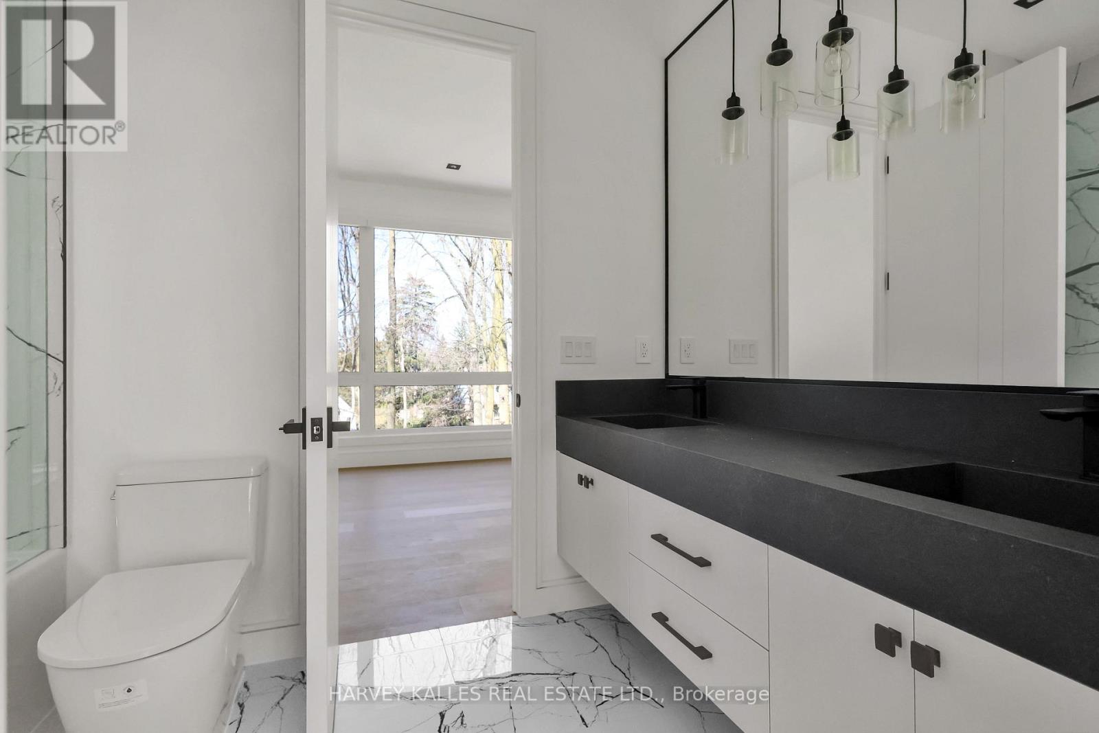 193 Beechwood Crescent, Newmarket, Ontario L3Y 1W2 - Photo 35 - N13050338