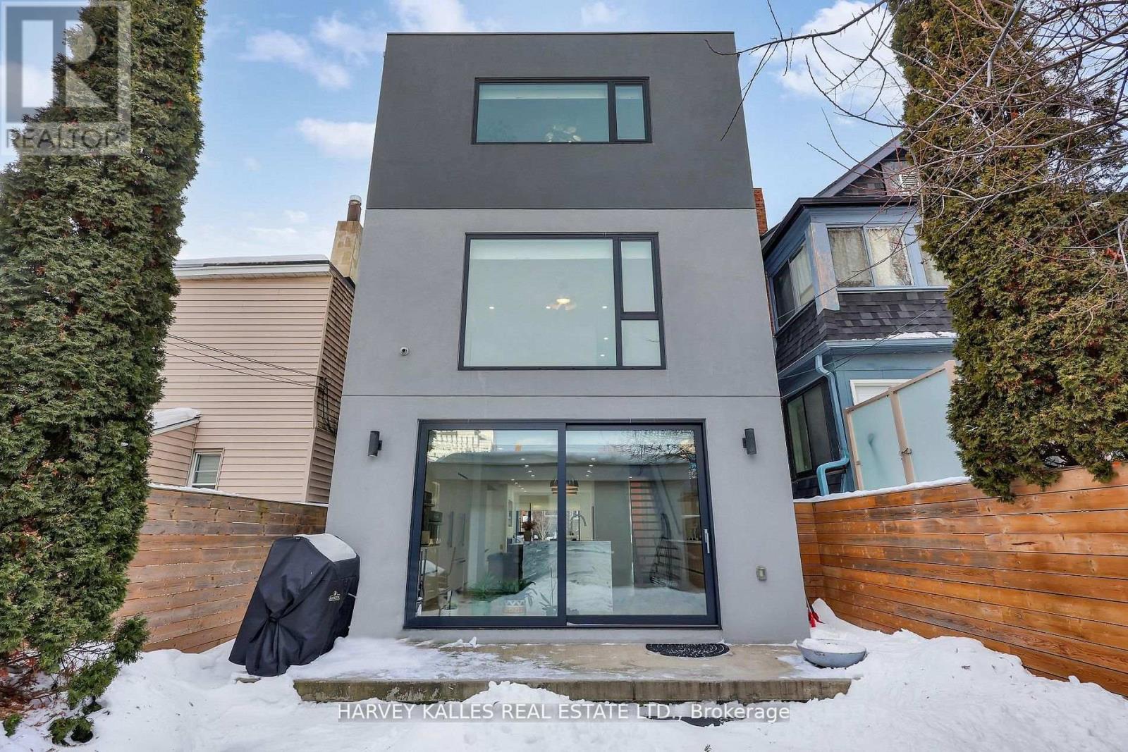 223 Wychwood Avenue, Toronto, Ontario M6C 2T5 - Photo 39 - C13051772