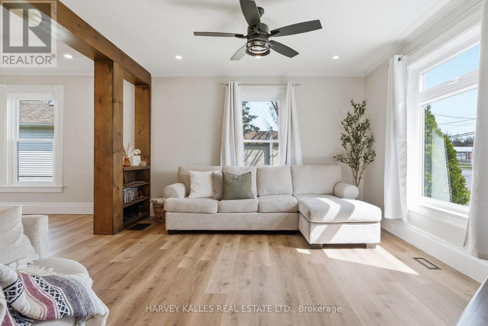 206 County Road 10 Road, Prince Edward County, Ontario K0K 2T0 - Photo 5 - X13054488