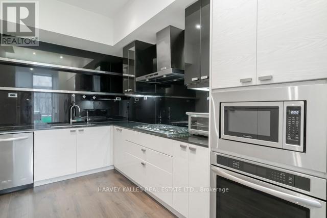 Th12 - 121 Mcmahon Drive, Toronto, Ontario M2K 0C2 - Photo 11 - C13055134
