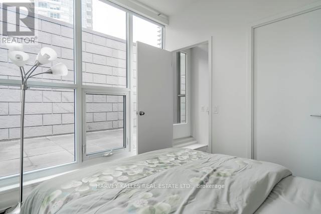 Th12 - 121 Mcmahon Drive, Toronto, Ontario M2K 0C2 - Photo 29 - C13055134