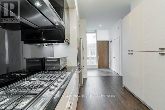 Th12 - 121 Mcmahon Drive, Toronto, Ontario M2K 0C2 - Photo 9 - C13055134