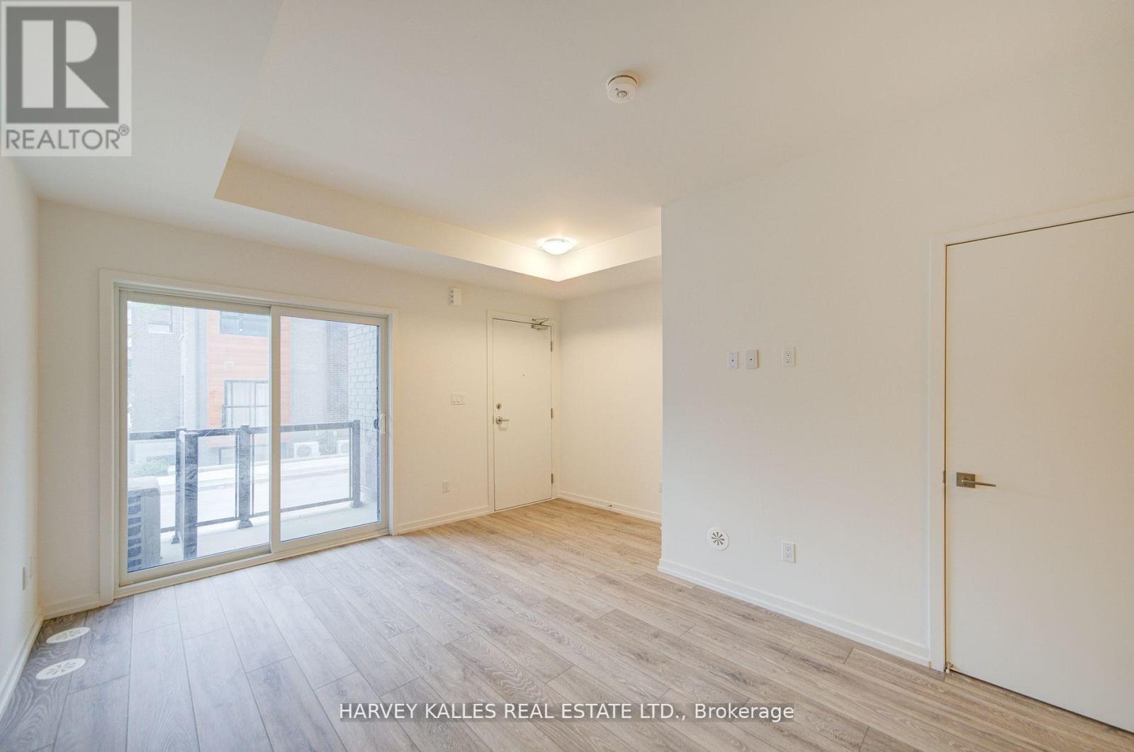 28 - 18 Lytham Green Circle, Newmarket, Ontario L3Y 0H4 - Photo 13 - N13058616