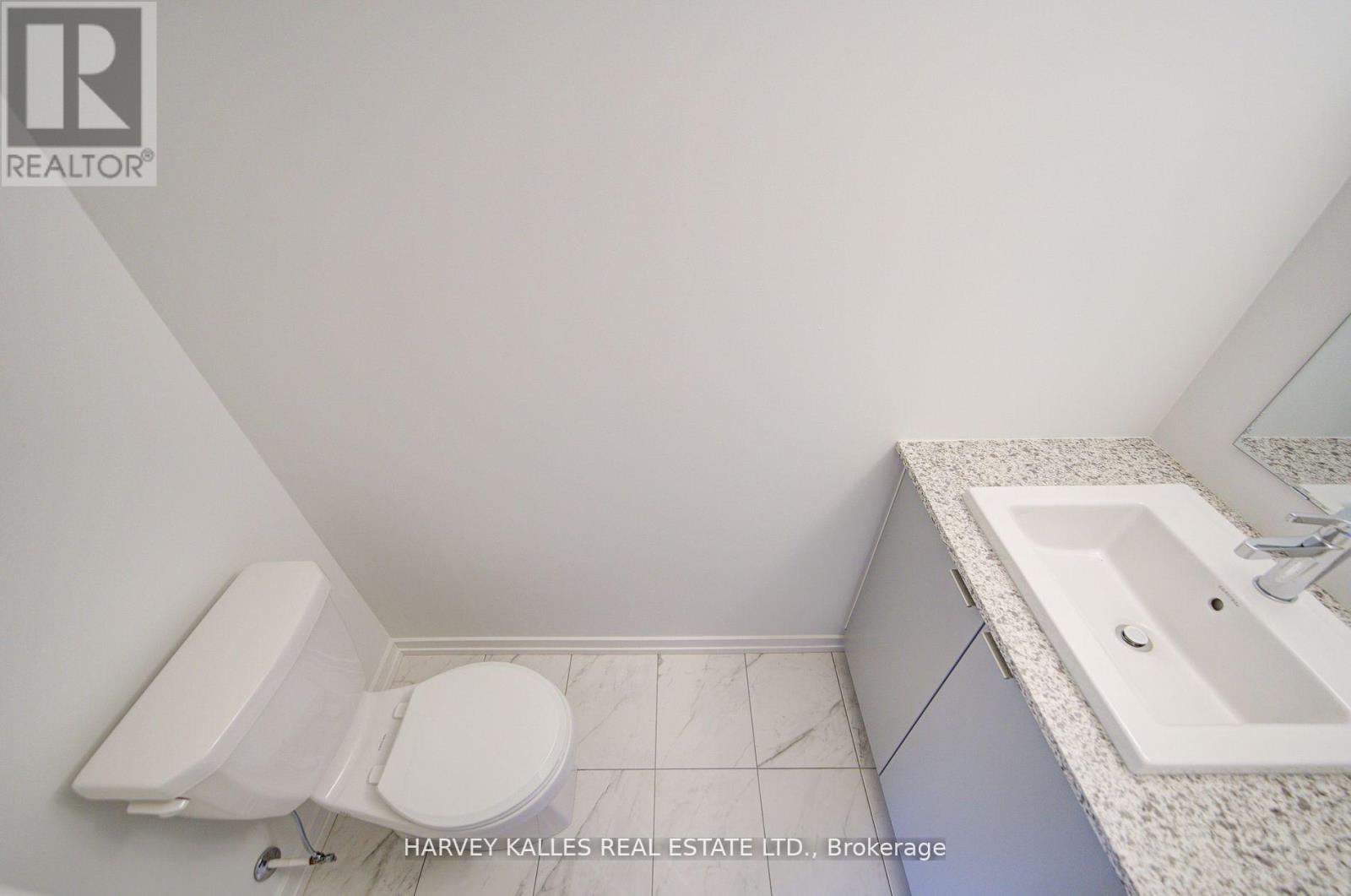 28 - 18 Lytham Green Circle, Newmarket, Ontario L3Y 0H4 - Photo 15 - N13058616