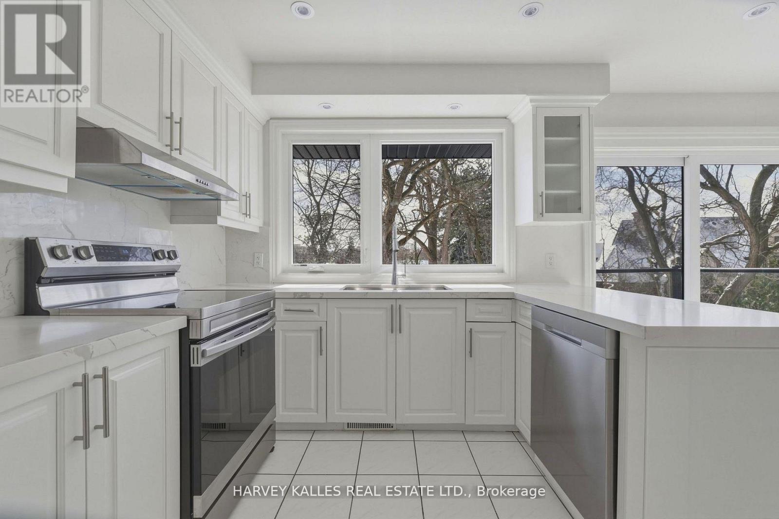 537 Blythwood Road, Toronto, Ontario  M4N 1B4 - Photo 15 - C13065434