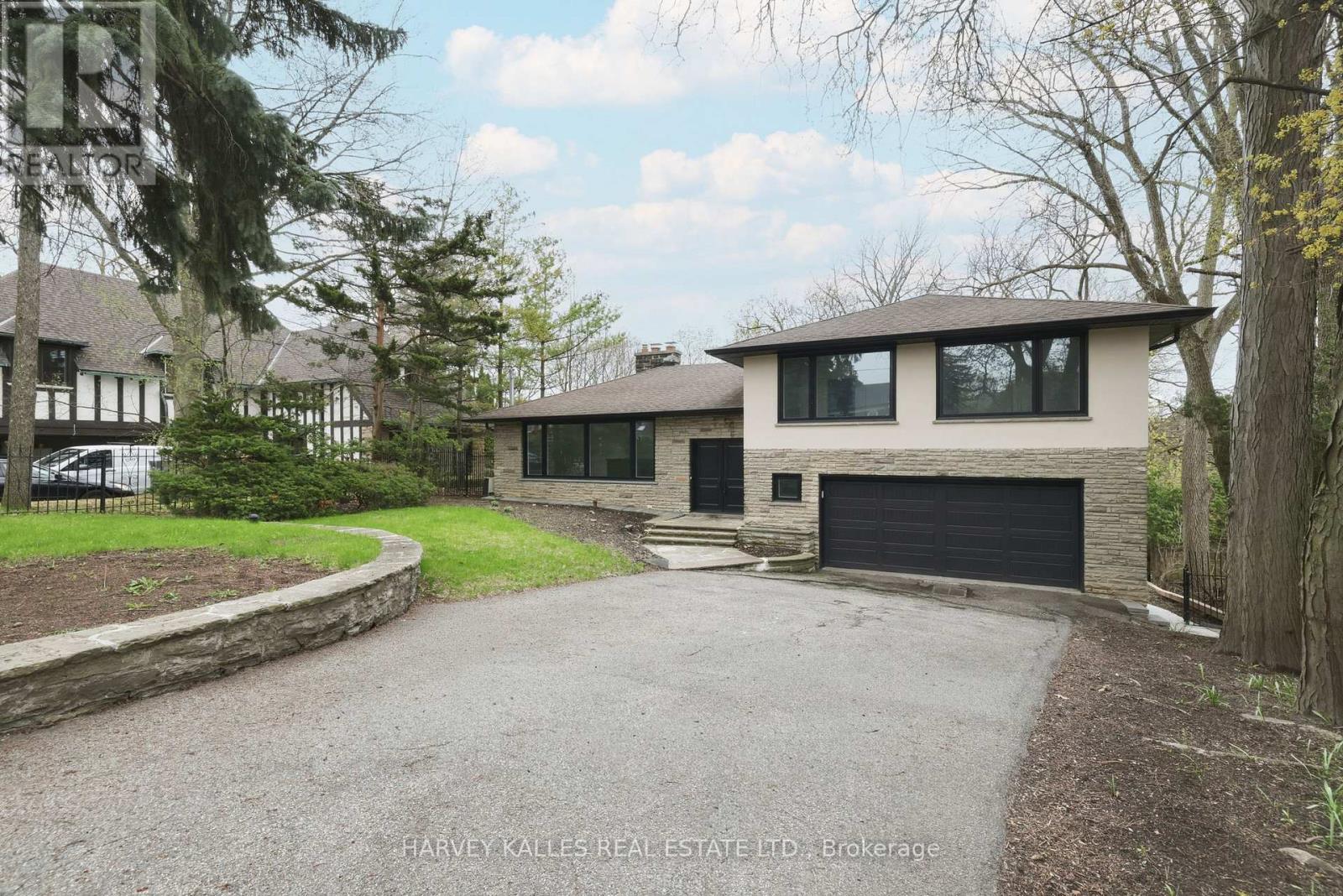 537 Blythwood Road, Toronto, Ontario  M4N 1B4 - Photo 2 - C13065434