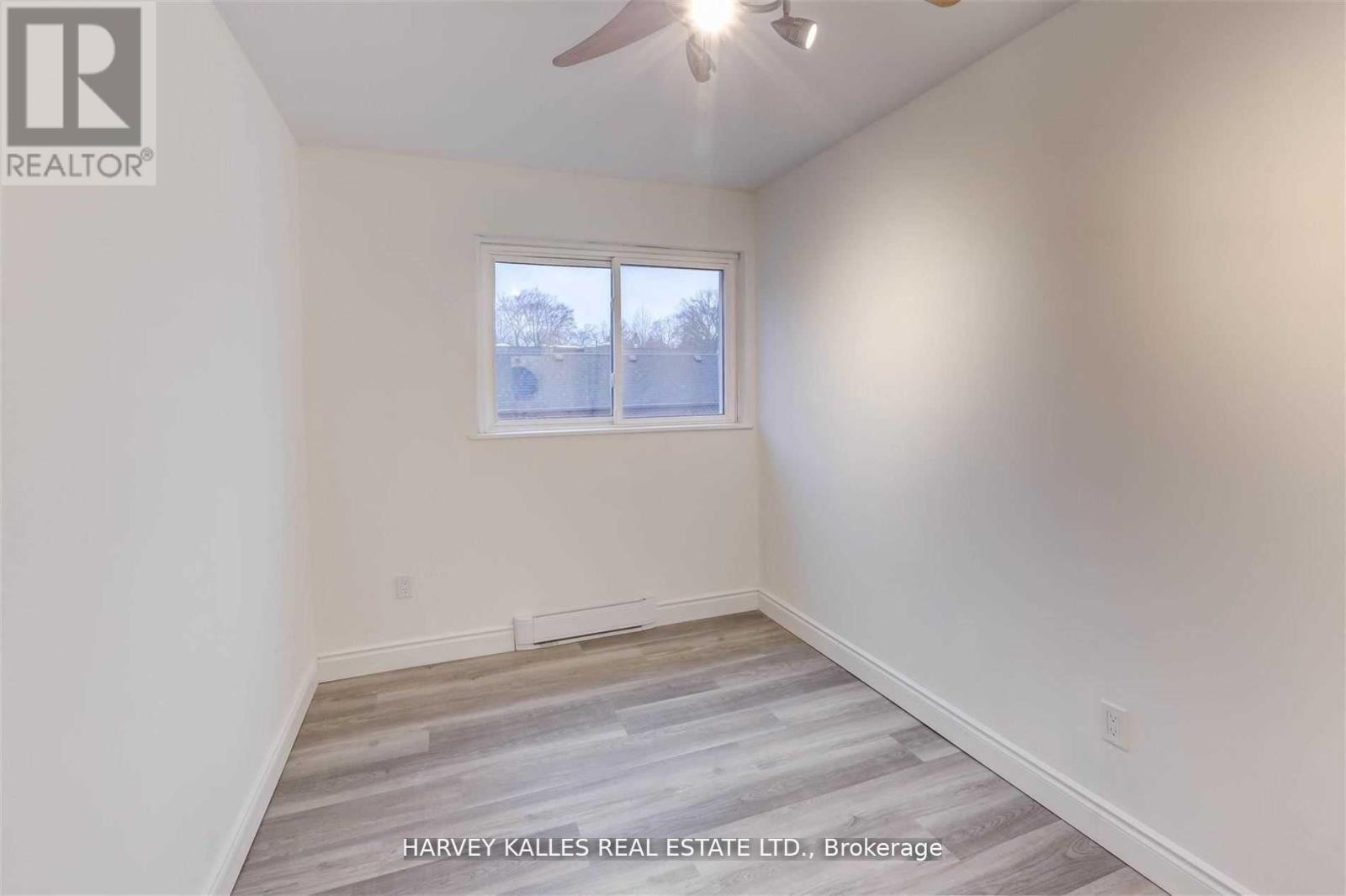 B - 901 Millwood Road, Toronto, Ontario M4G 1X2 - Photo 14 - C13070976