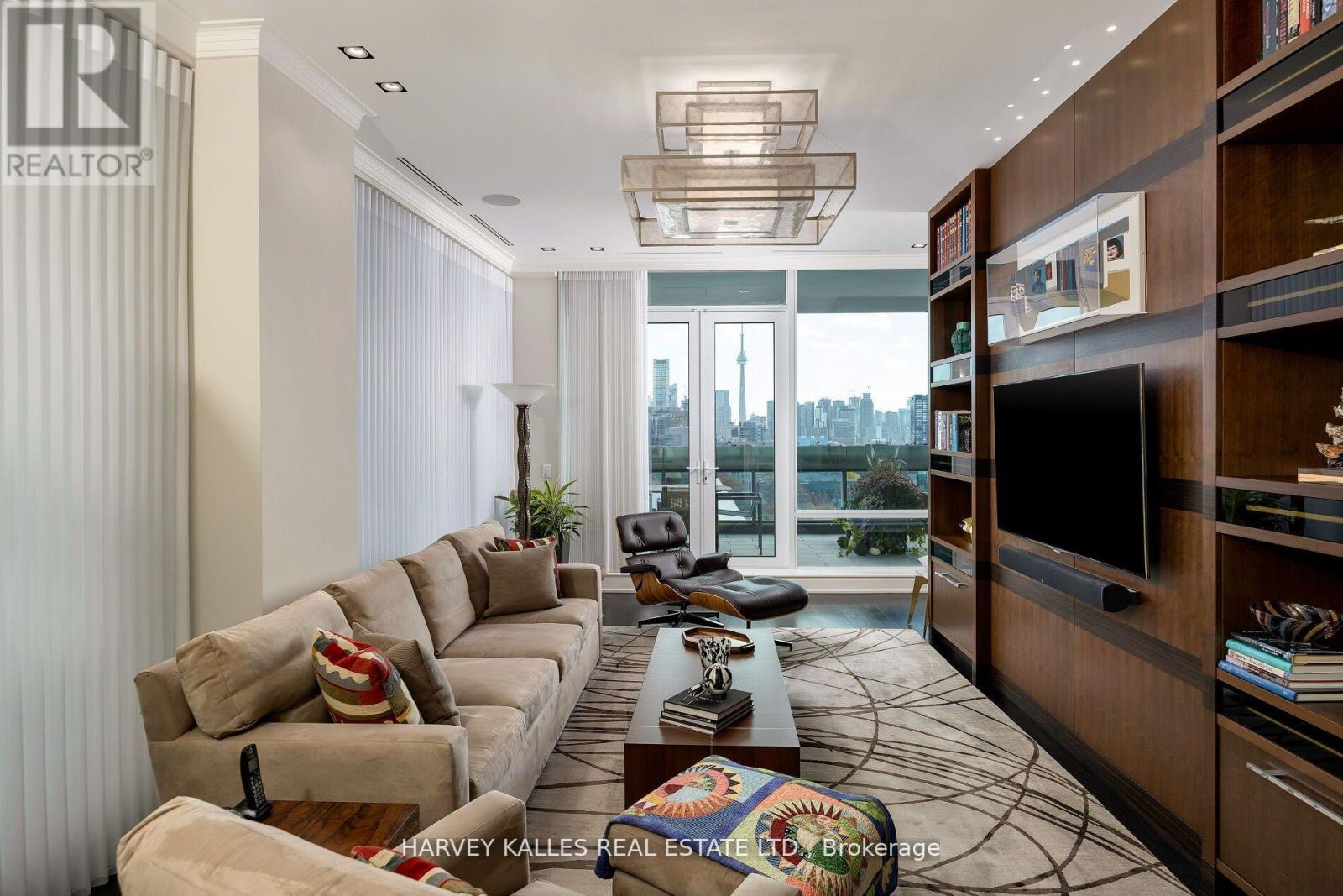 1501 - 206 Bloor Street W, Toronto, Ontario M5S 1T8 - Photo 10 - C13081348