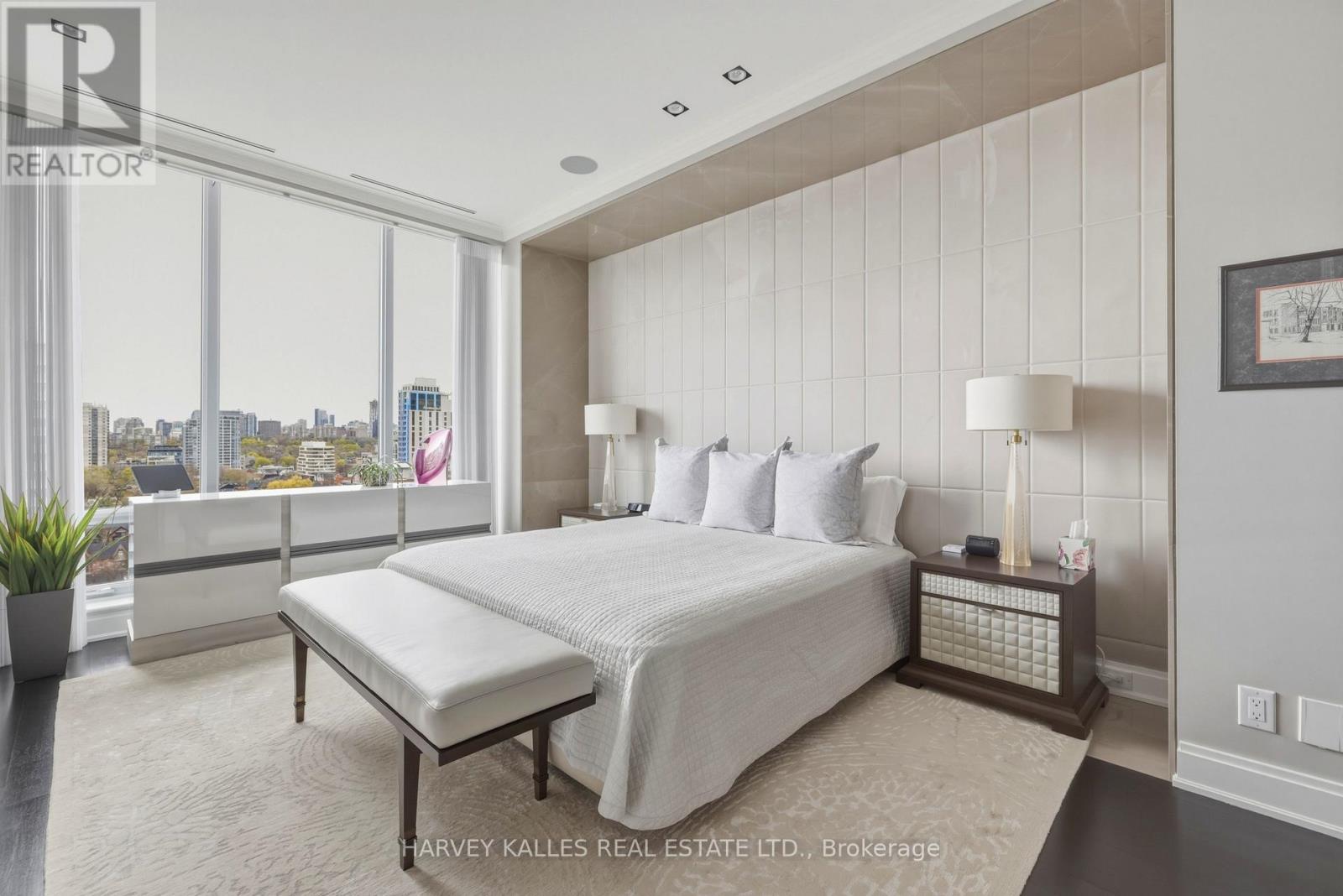 1501 - 206 Bloor Street W, Toronto, Ontario M5S 1T8 - Photo 20 - C13081348