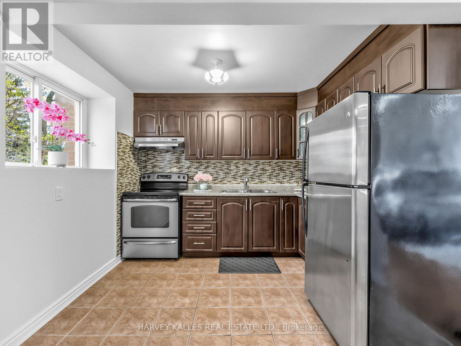 155 - 25 Collinsgrove Road, Toronto, Ontario M1E 3S3 - Photo 10 - E13084856