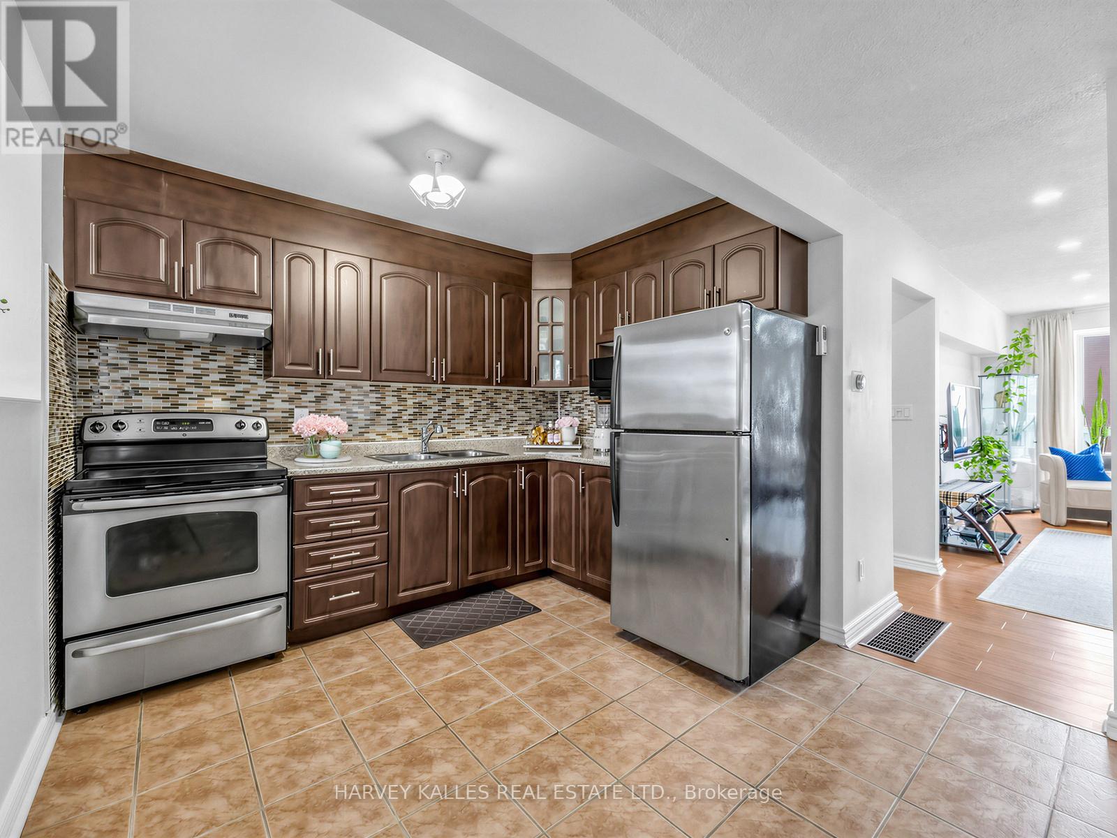 155 - 25 Collinsgrove Road, Toronto, Ontario M1E 3S3 - Photo 9 - E13084856