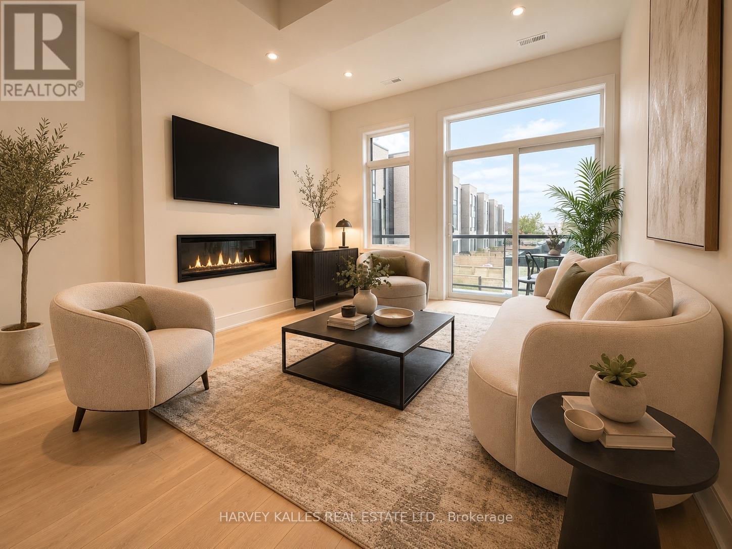 3 Innes Avenue, Toronto, Ontario  M6E 0B2 - Photo 3 - W13084958