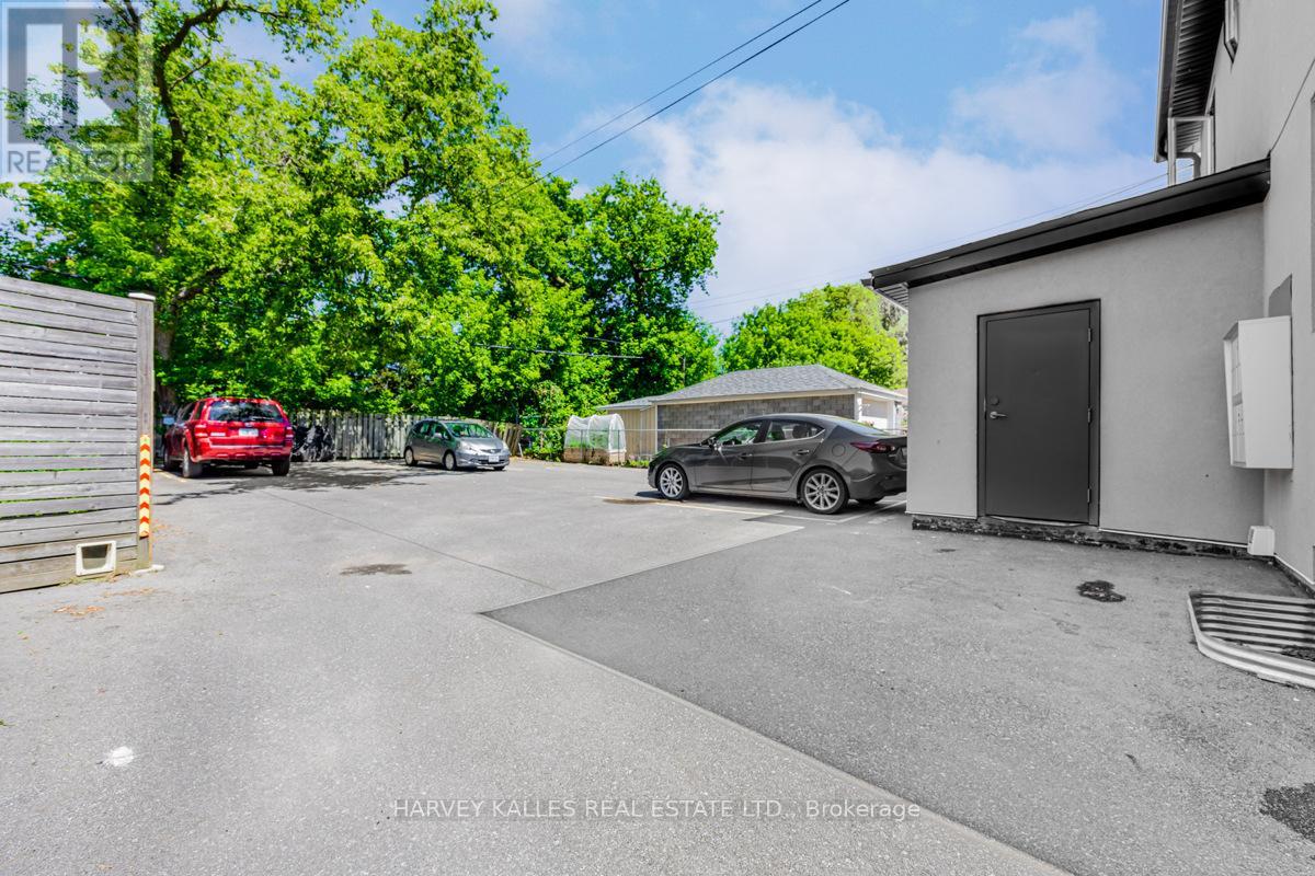 18 Cavell Avenue, Toronto, Ontario M8V 1P2 - Photo 24 - W13085404