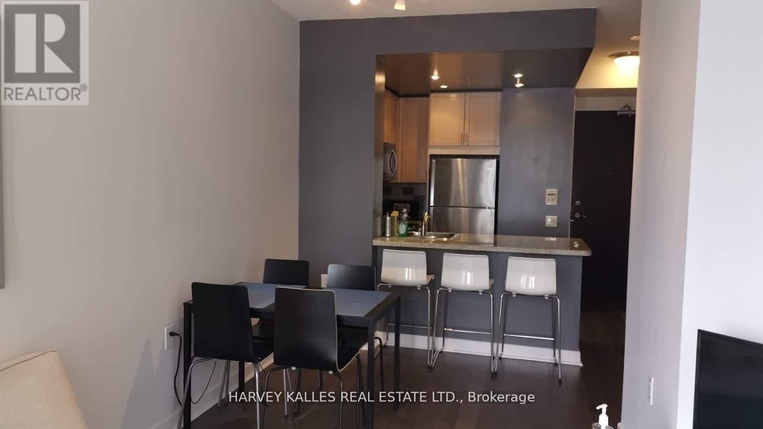 1603 - 85 Bloor Street E, Toronto, Ontario  M4W 3Y1 - Photo 3 - C13090960