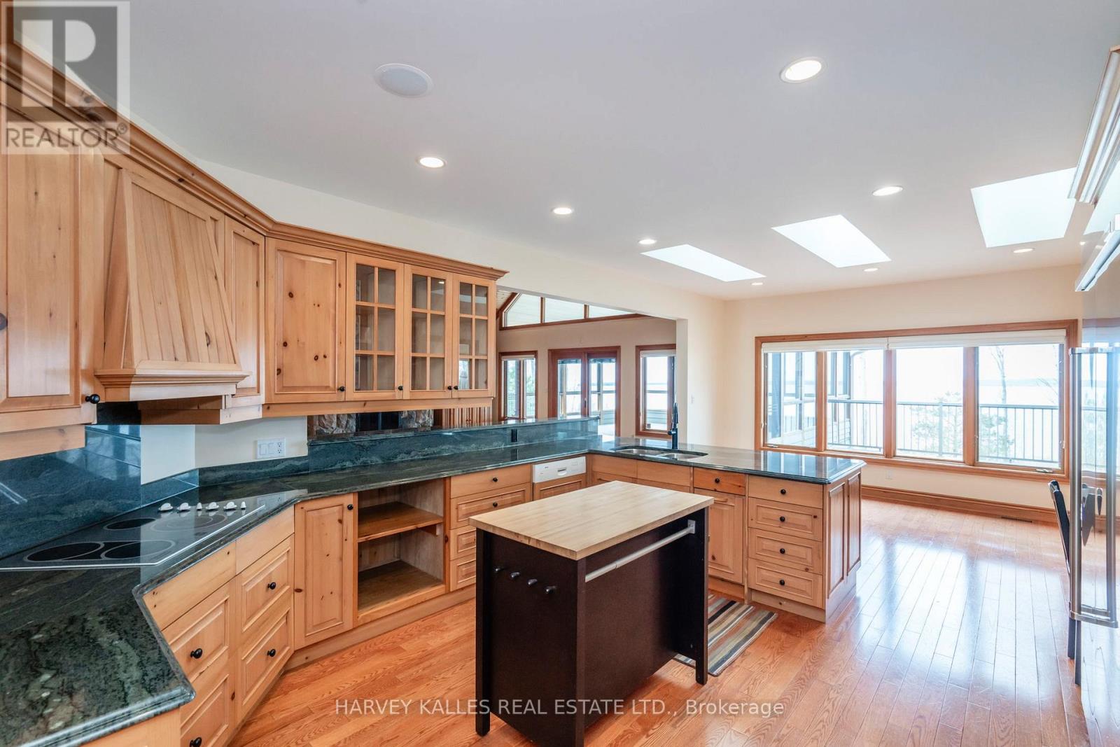 20 Nippissing Ridge Road, Tiny, Ontario L9M 0T8 - Photo 19 - S13091276