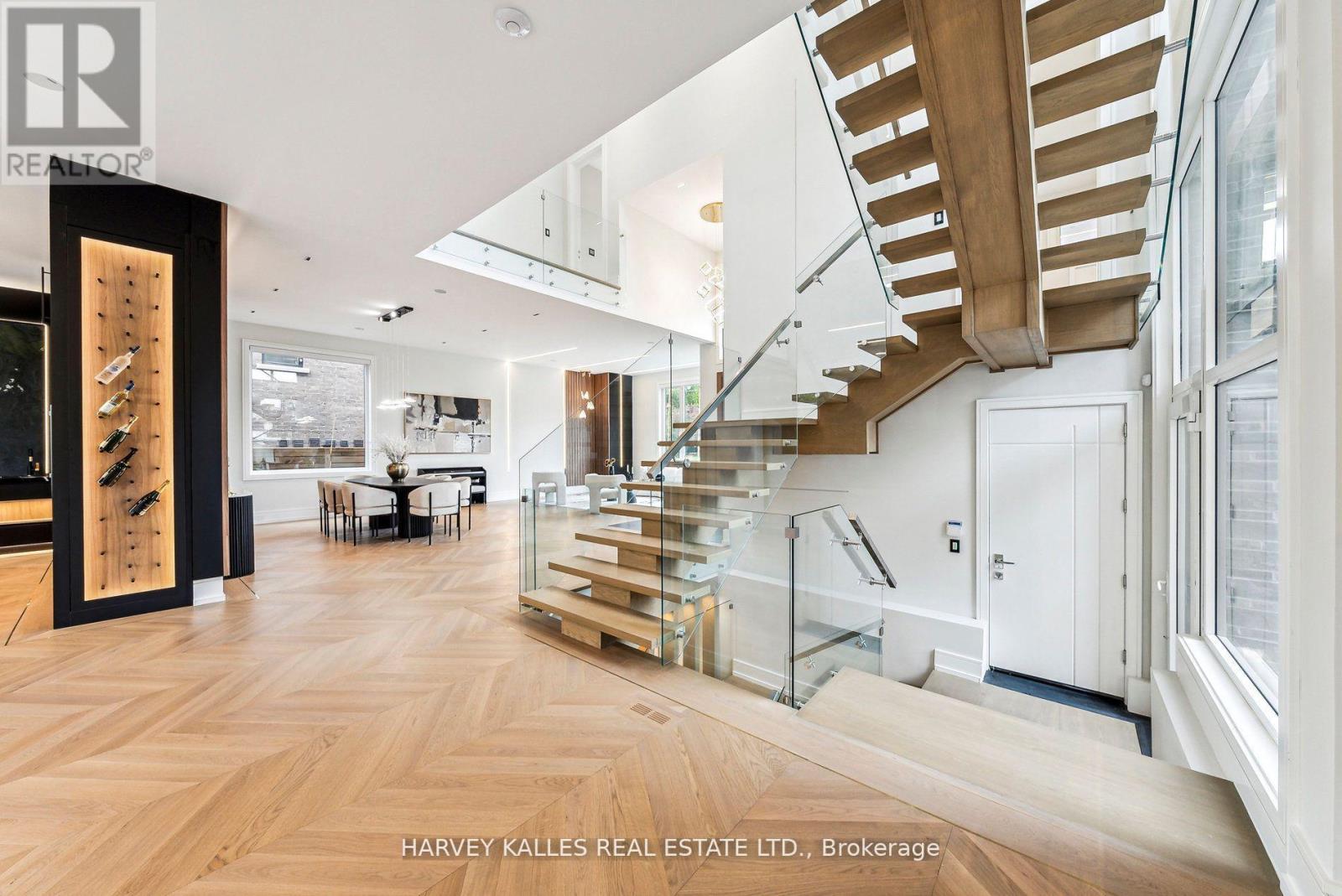 139 Newton Drive, Toronto, Ontario M2M 2N4 - Photo 7 - C13094294