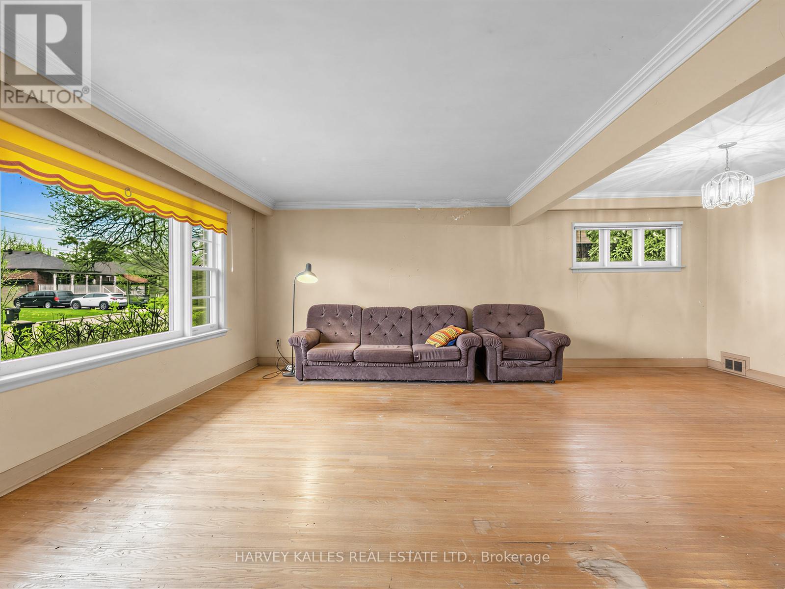 12 Invermay Avenue, Toronto, Ontario  M3H 1Z2 - Photo 10 - C13098240