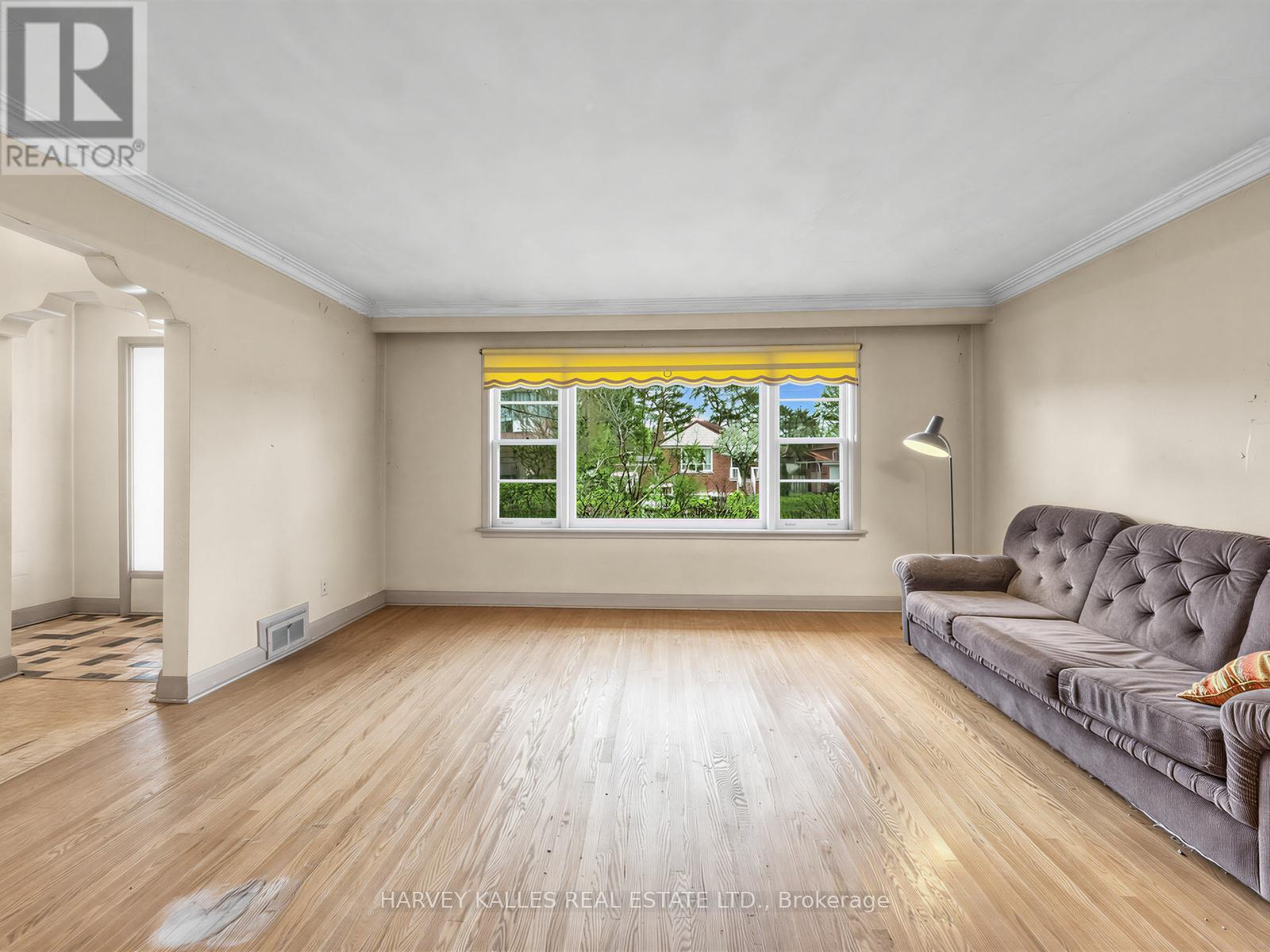 12 Invermay Avenue, Toronto, Ontario  M3H 1Z2 - Photo 15 - C13098240