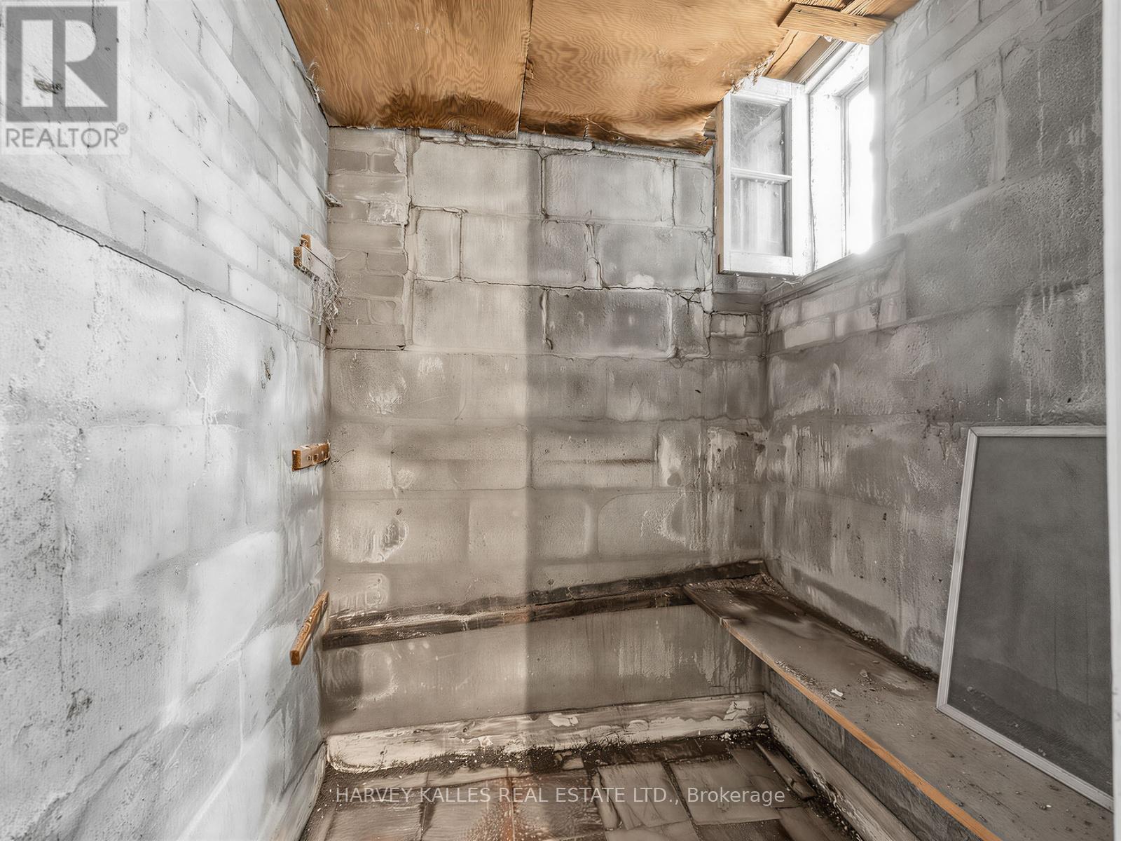 12 Invermay Avenue, Toronto, Ontario  M3H 1Z2 - Photo 34 - C13098240