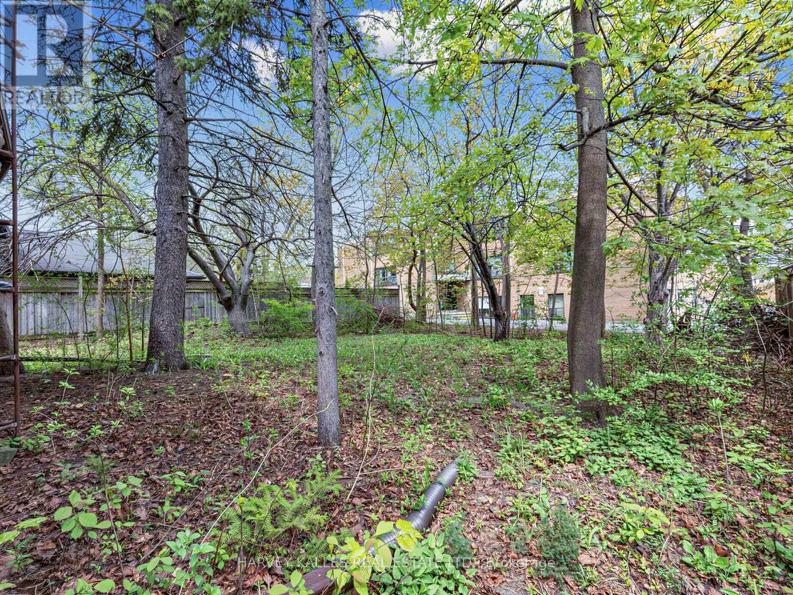 12 Invermay Avenue, Toronto, Ontario  M3H 1Z2 - Photo 37 - C13098240