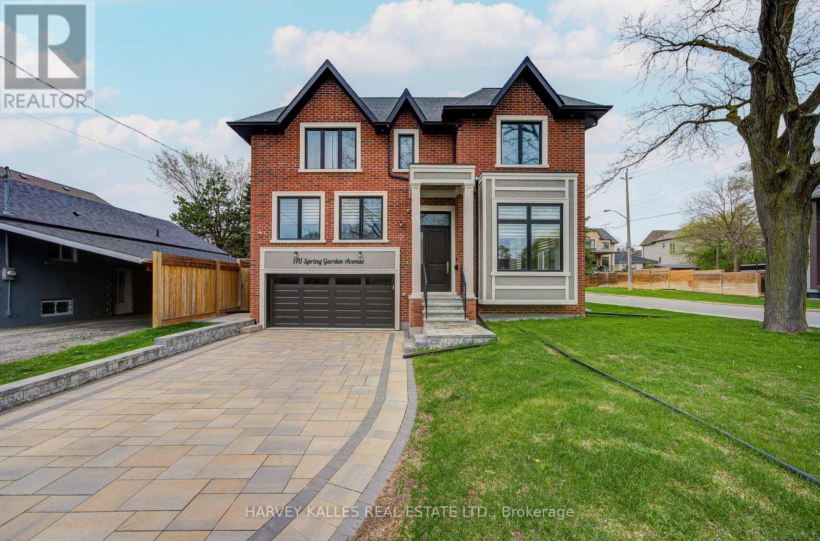 170 SPRING GARDEN AVENUE, Toronto, Ontario