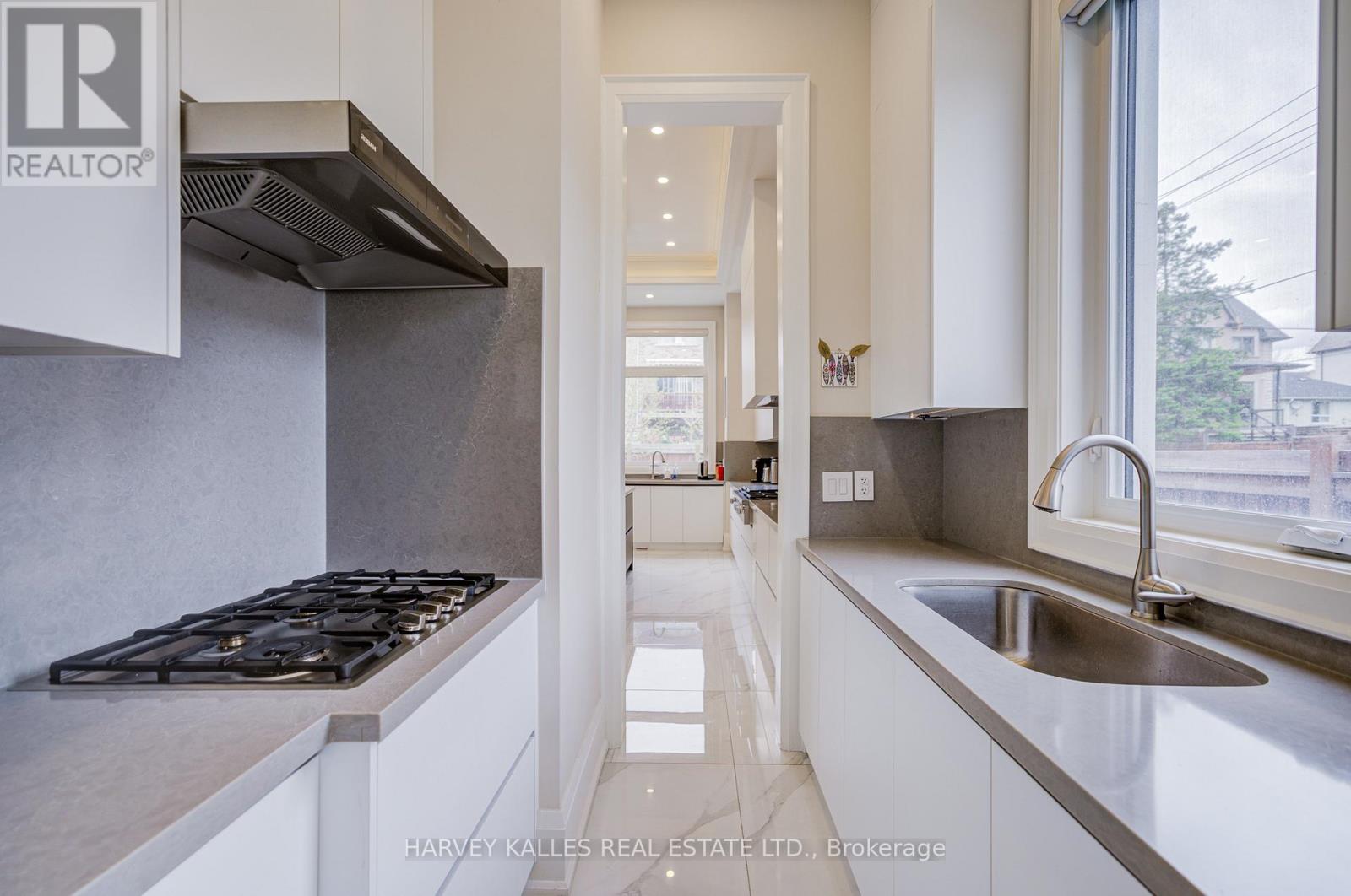 170 Spring Garden Avenue, Toronto, Ontario  M2N 3G5 - Photo 17 - C13099150