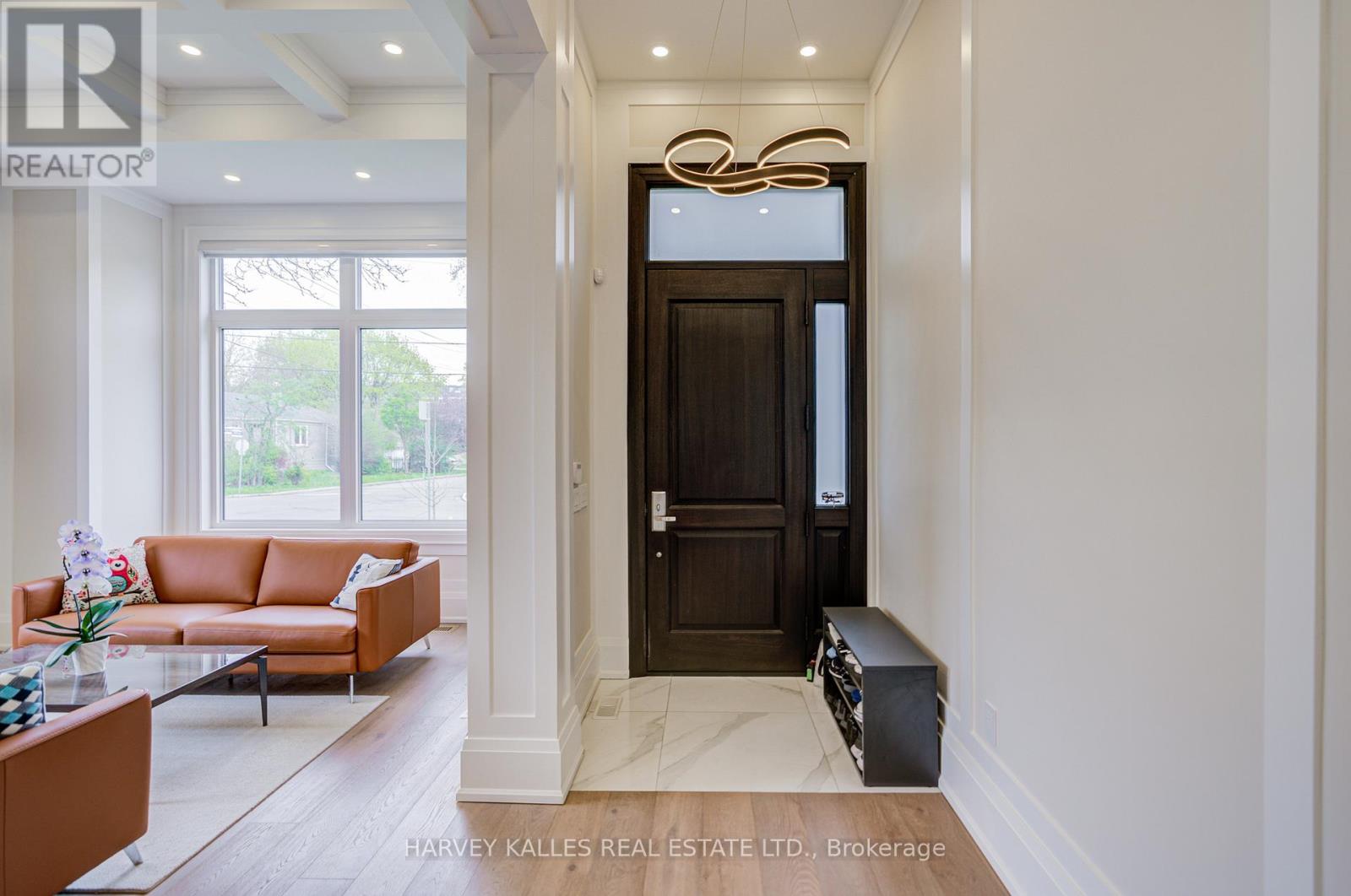170 Spring Garden Avenue, Toronto, Ontario  M2N 3G5 - Photo 3 - C13099150
