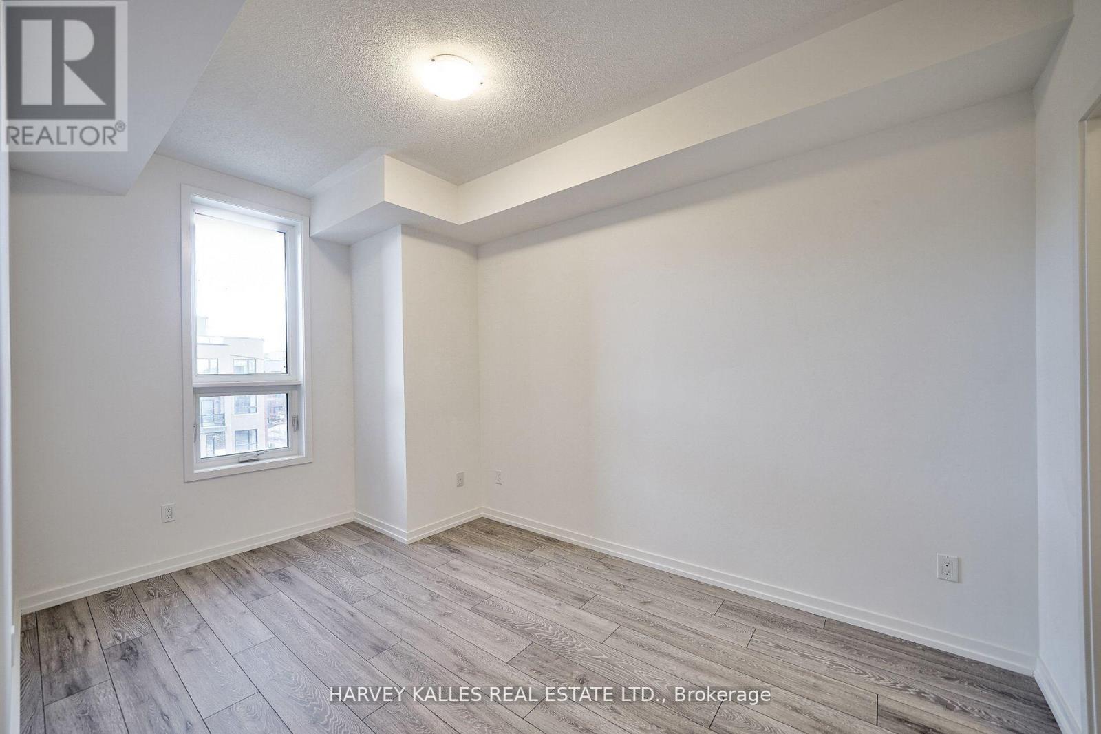 21 - 17 Lytham Green Circle, Newmarket, Ontario L3Y 0H4 - Photo 25 - N13105062