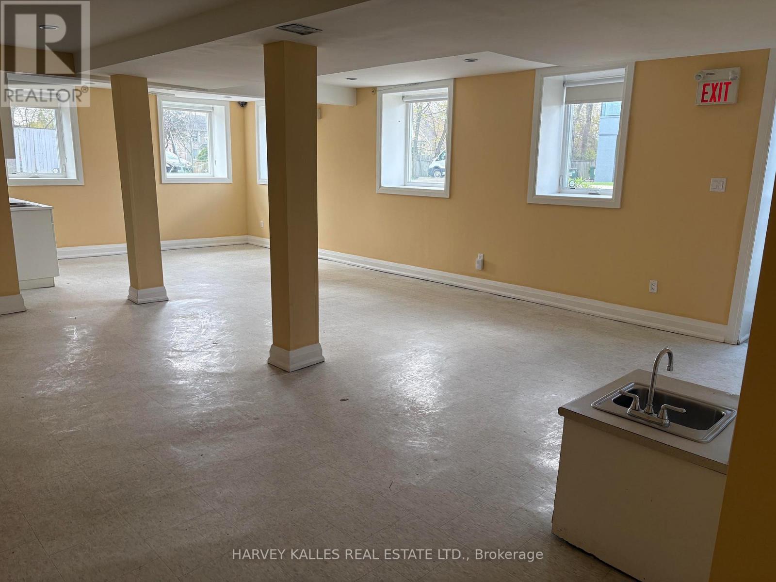 253-255 Shepppard Avenue W, Toronto, Ontario  M2N 1N3 - Photo 2 - C13105304