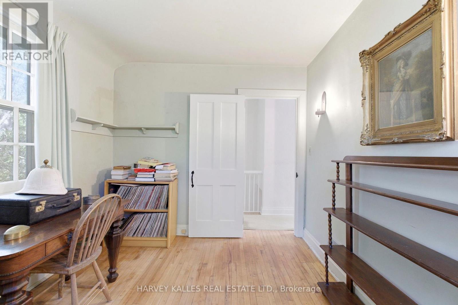 38 Donwoods Drive, Toronto, Ontario M4N 2G2 - Photo 18 - C13105714
