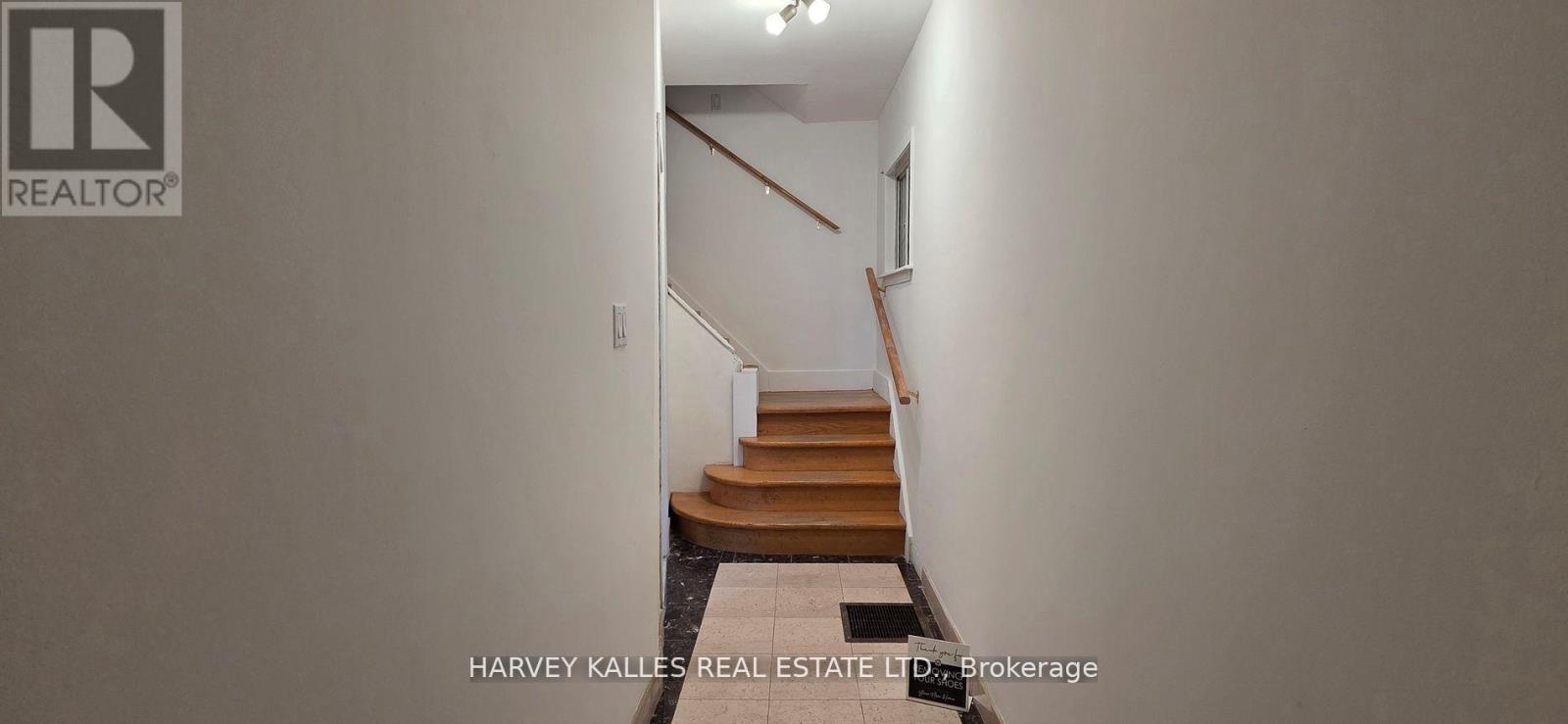 1767 Dufferin Street, Toronto, Ontario  M6E 3N9 - Photo 2 - C13107370
